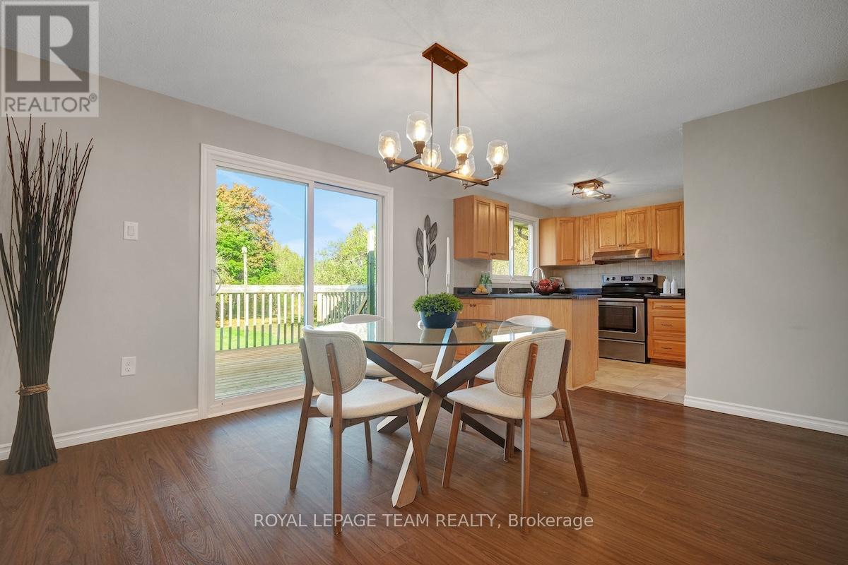 491 Lake Avenue E, Beckwith, Ontario  K7C 3S7 - Photo 7 - X12457534