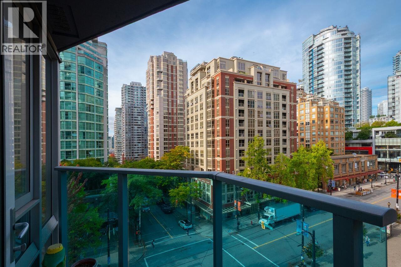 805 788 Hamilton Street, Vancouver, British Columbia  V6B 0E9 - Photo 10 - R3057541