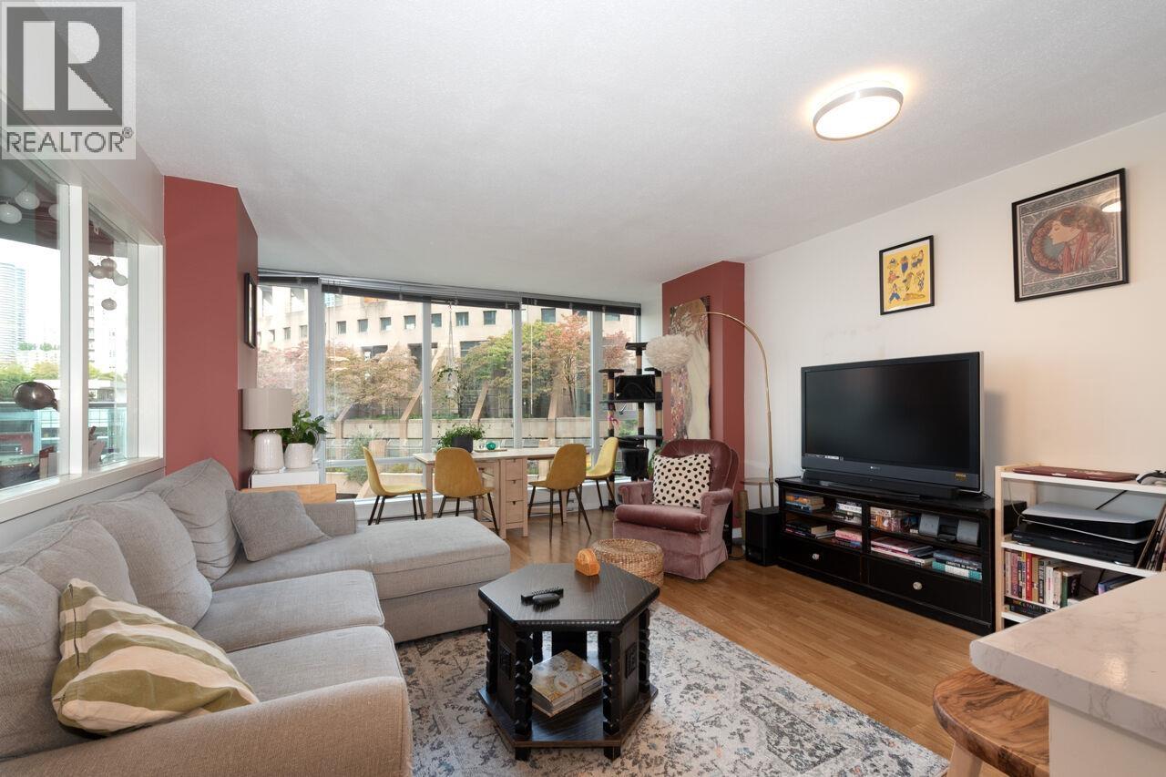 805 788 Hamilton Street, Vancouver, British Columbia  V6B 0E9 - Photo 8 - R3057541