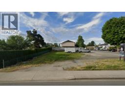 23004 DEWDNEY TRUNK ROAD, Maple Ridge, British Columbia