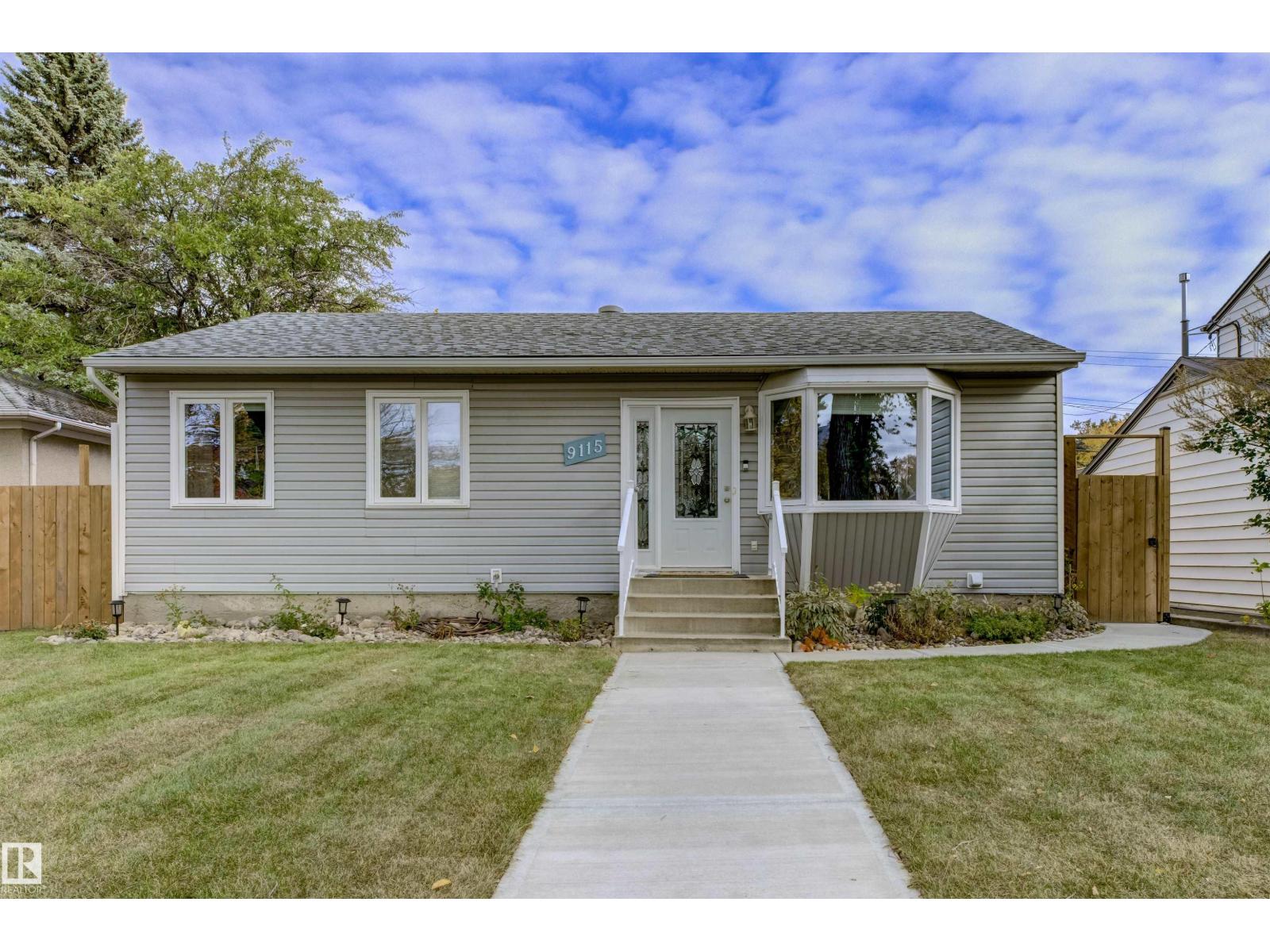 9115 79 St Nw, Edmonton, Alberta  T6C 2R3 - Photo 1 - E4461758