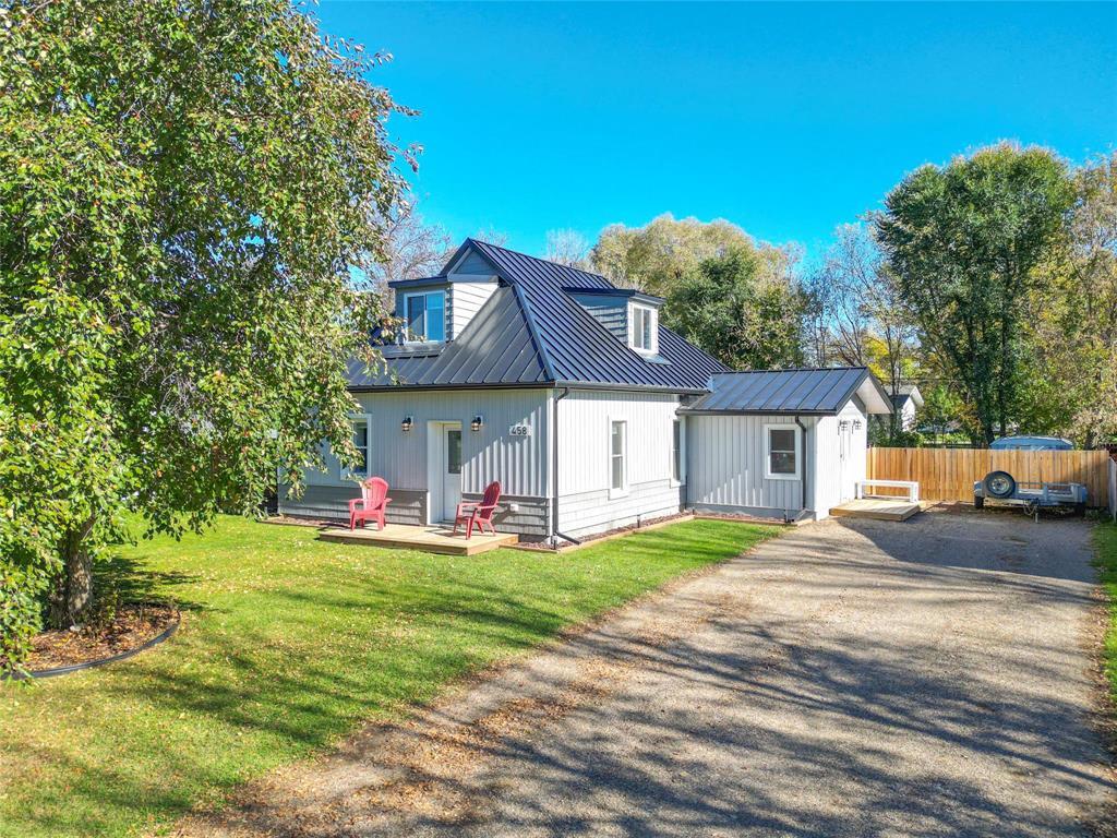 458 Ottawa Street, Carberry, Manitoba