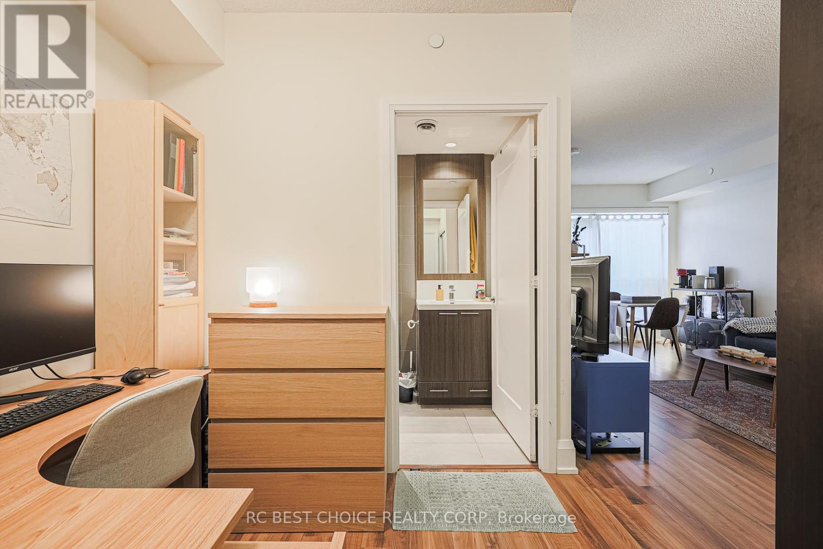 1031 - 120 Harrison Garden Boulevard, Toronto, Ontario  M2N 0C2 - Photo 5 - C12457601