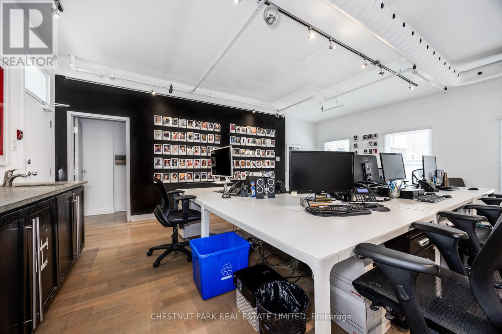 21 Isabella Street, Toronto, Ontario  M4Y 1M7 - Photo 10 - C12457604