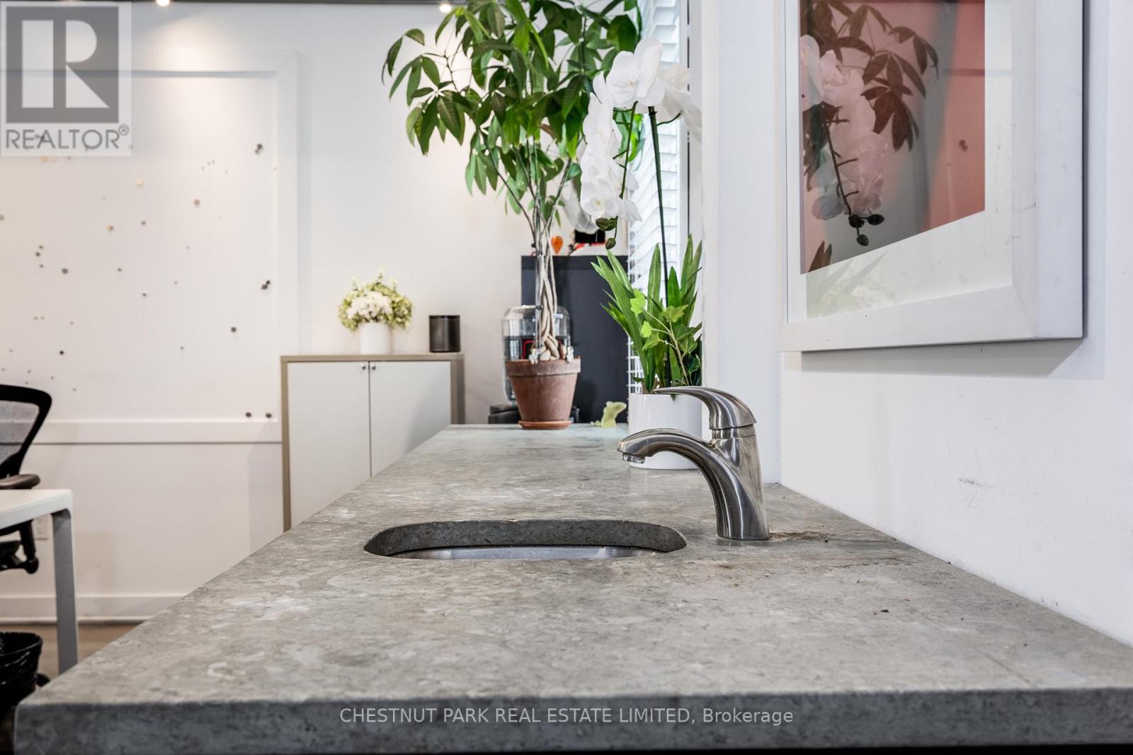 21 Isabella Street, Toronto, Ontario  M4Y 1M7 - Photo 17 - C12457604