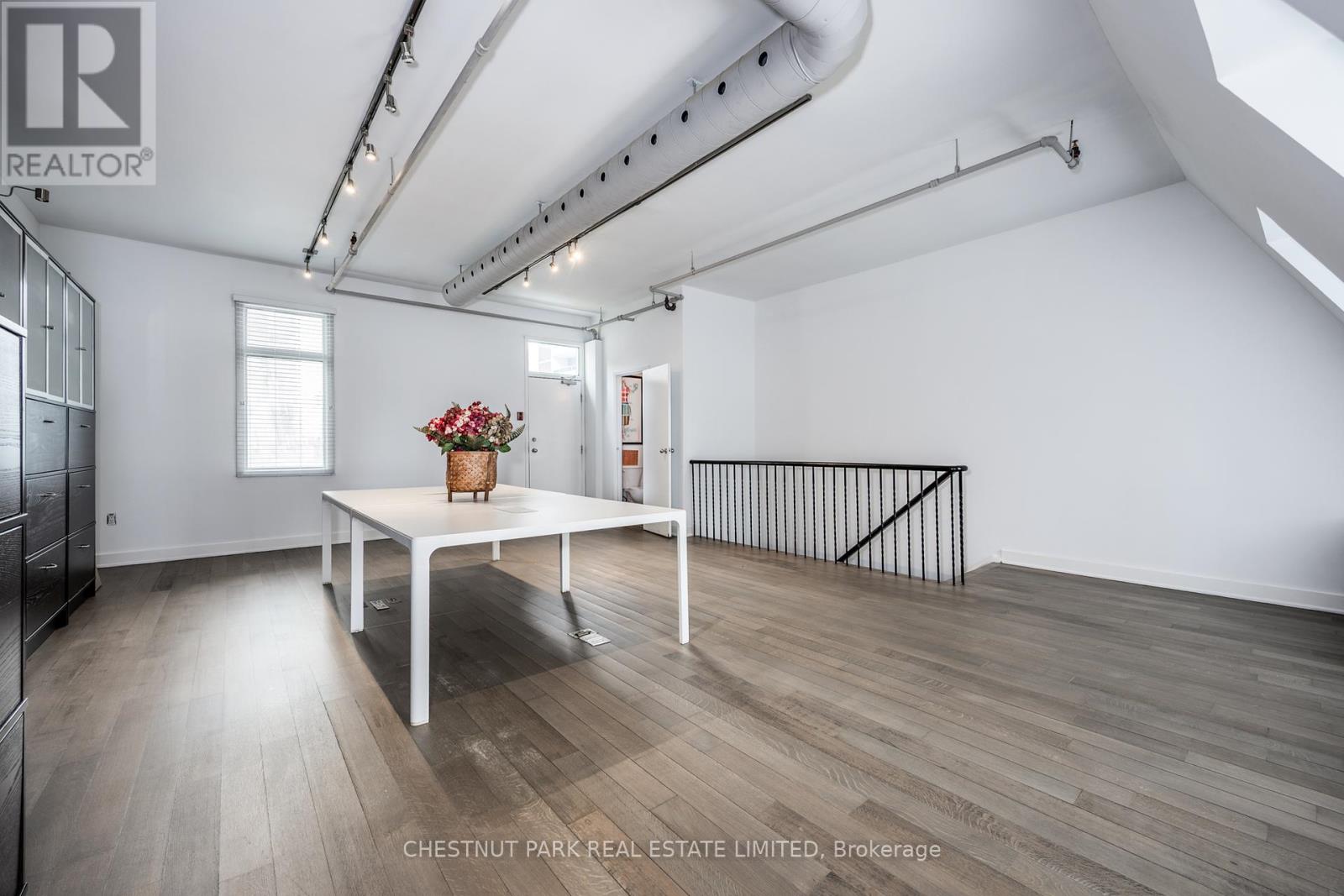 21 Isabella Street, Toronto, Ontario  M4Y 1M7 - Photo 20 - C12457604