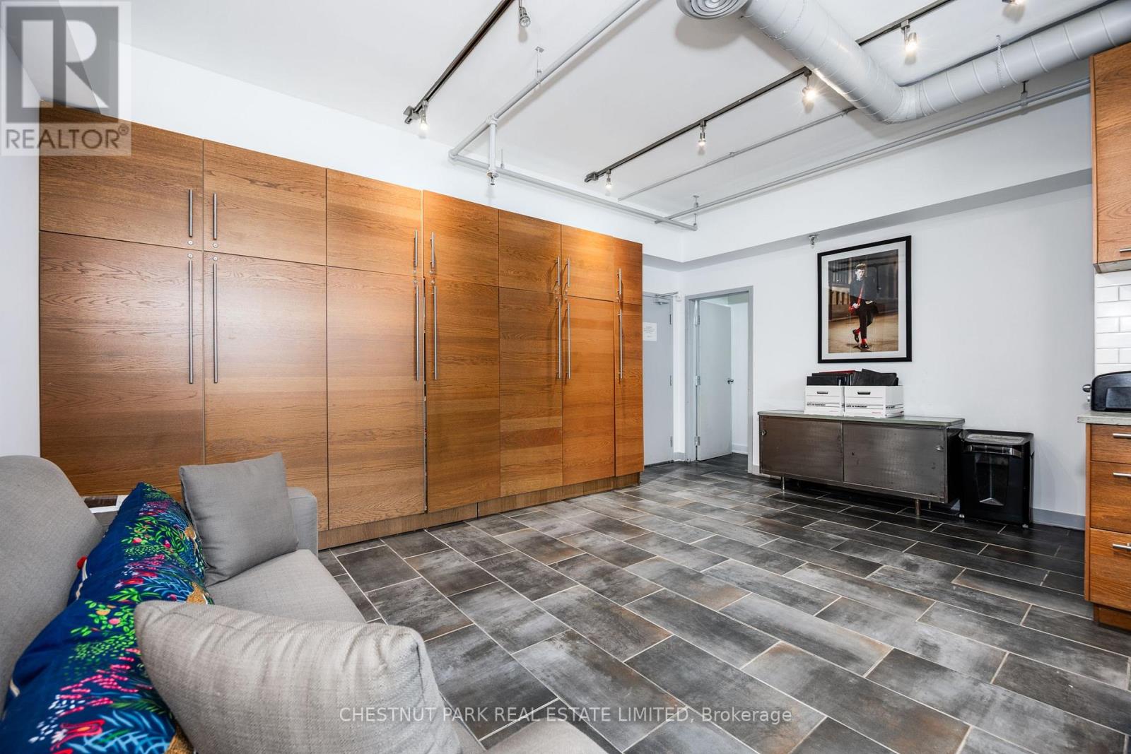 21 Isabella Street, Toronto, Ontario  M4Y 1M7 - Photo 27 - C12457604