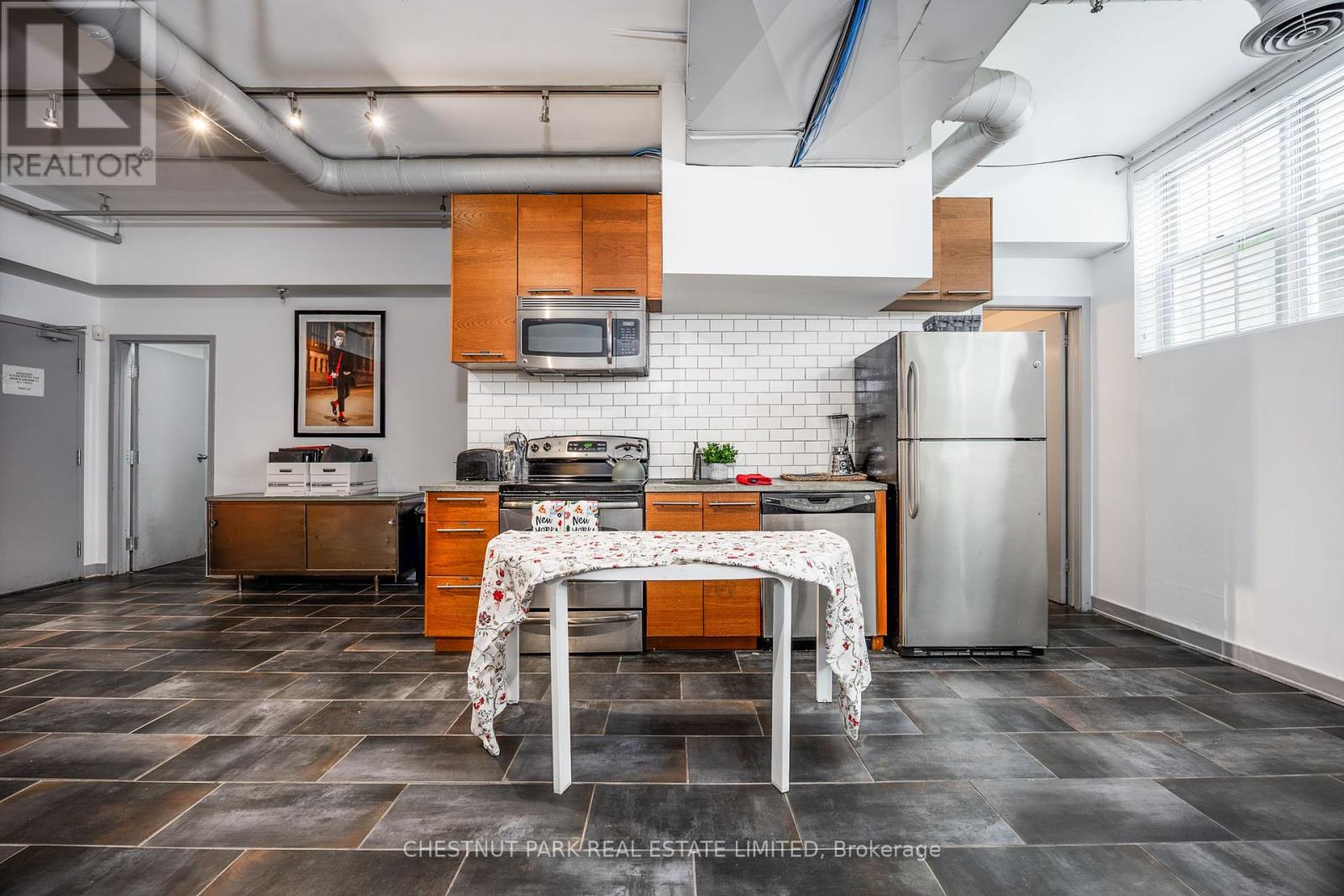 21 Isabella Street, Toronto, Ontario  M4Y 1M7 - Photo 28 - C12457604
