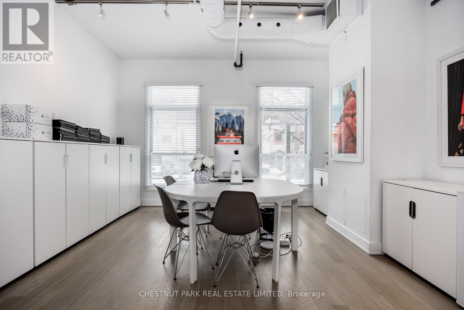 21 Isabella Street, Toronto, Ontario  M4Y 1M7 - Photo 6 - C12457604
