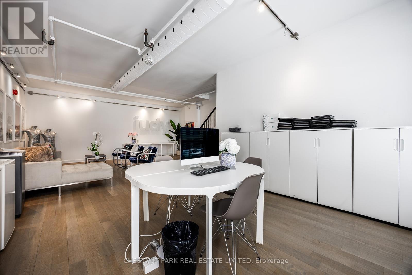 21 Isabella Street, Toronto, Ontario  M4Y 1M7 - Photo 7 - C12457604