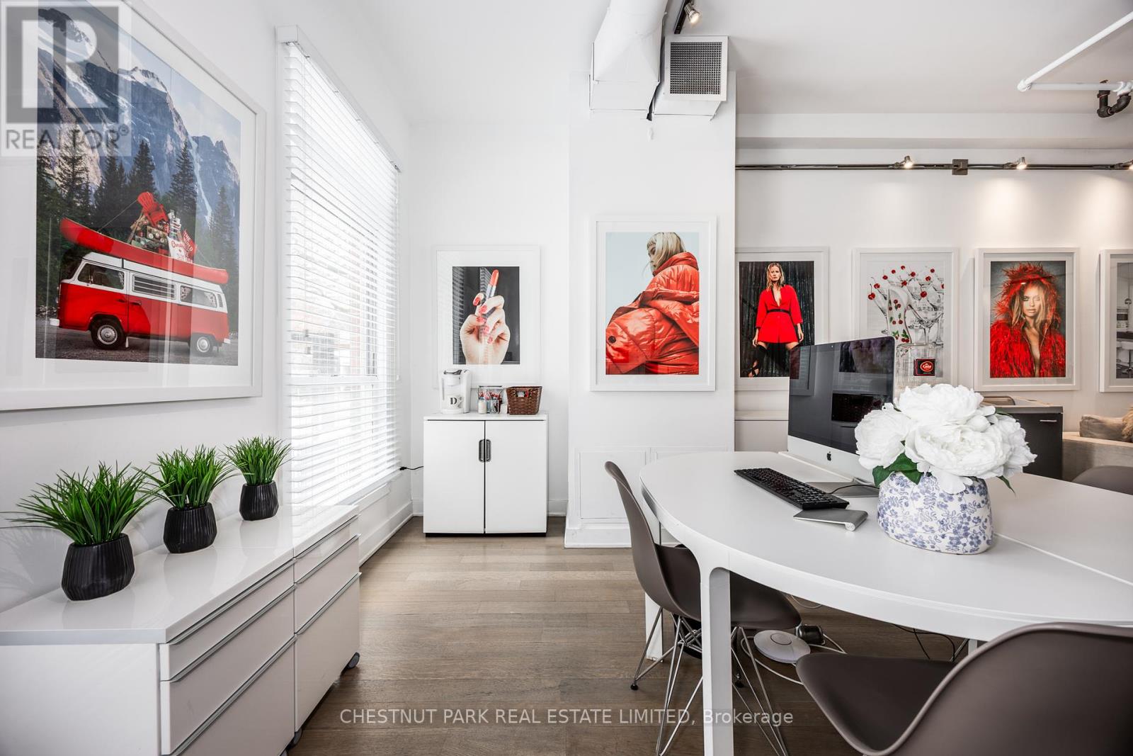 21 Isabella Street, Toronto, Ontario  M4Y 1M7 - Photo 8 - C12457604