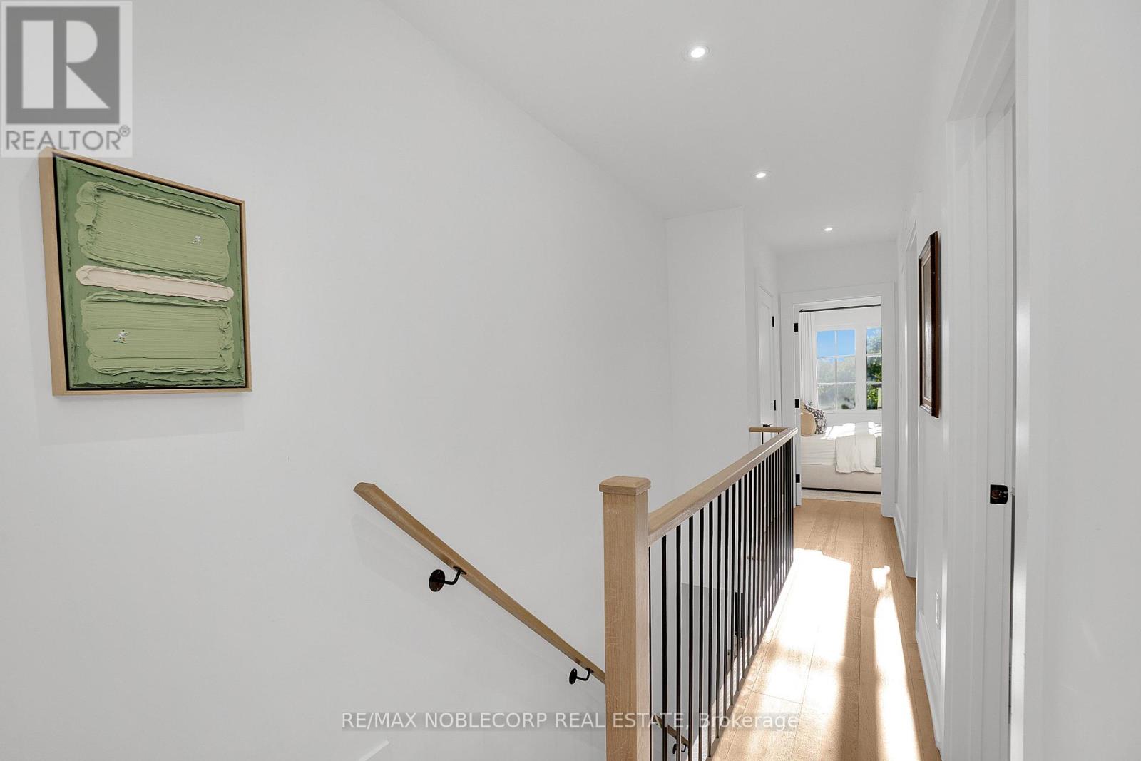 299 Winona Drive, Toronto, Ontario  M6C 3S8 - Photo 15 - C12457626