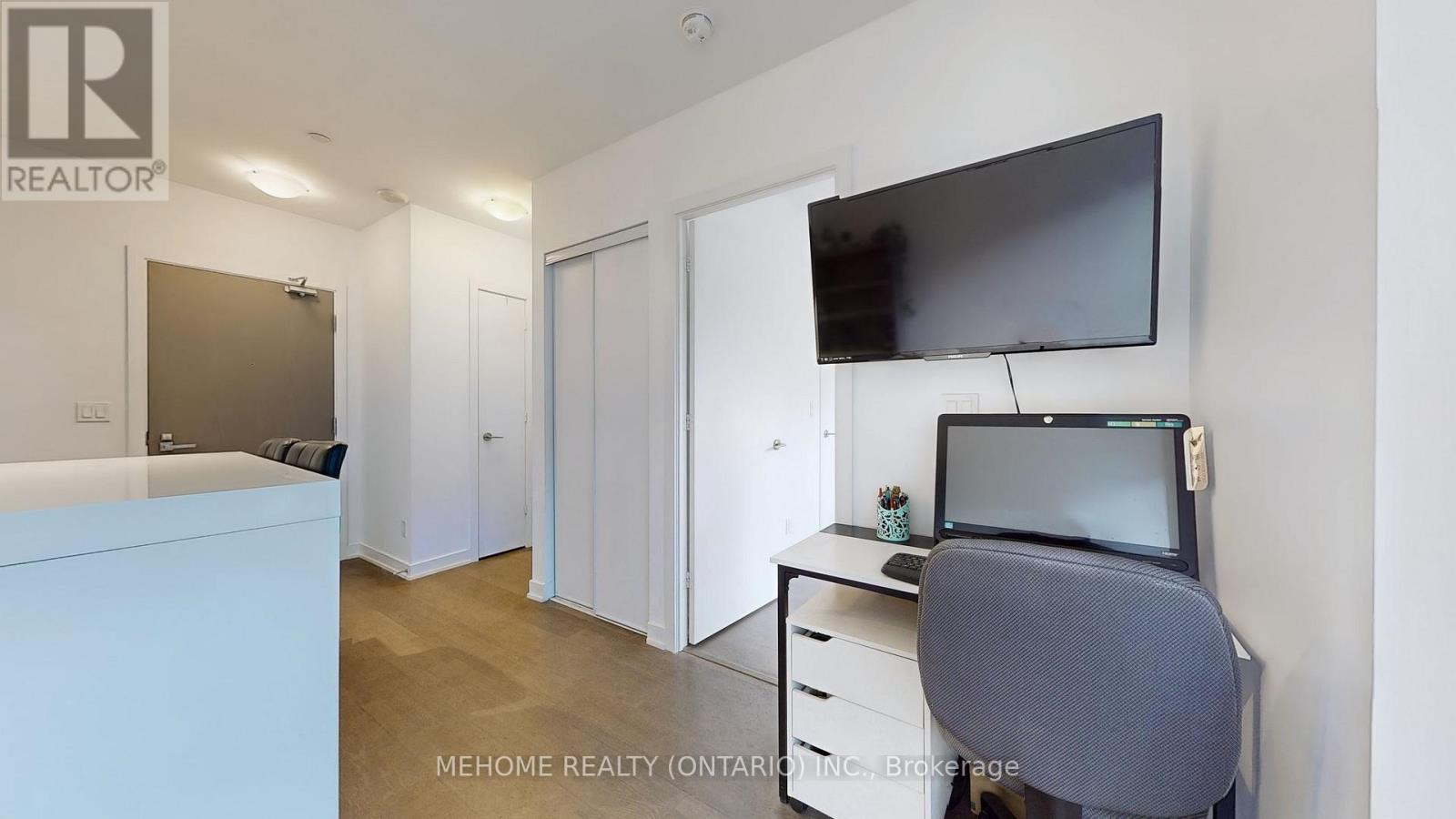 204 - 501 St. Clair Avenue W, Toronto, Ontario  M5P 0A2 - Photo 11 - C12457633