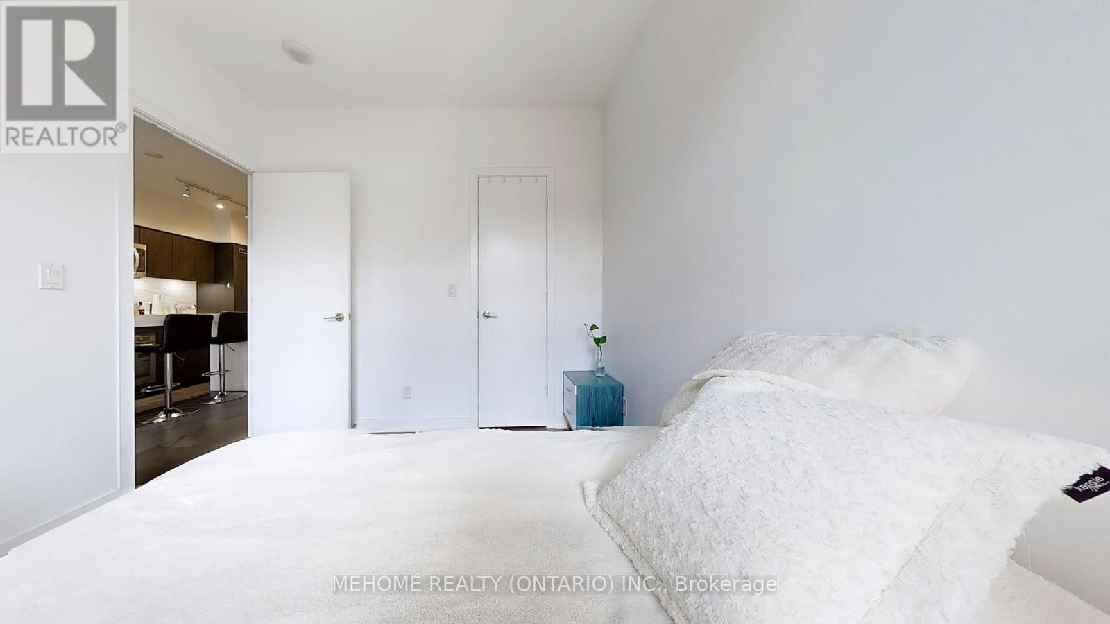 204 - 501 St. Clair Avenue W, Toronto, Ontario  M5P 0A2 - Photo 16 - C12457633