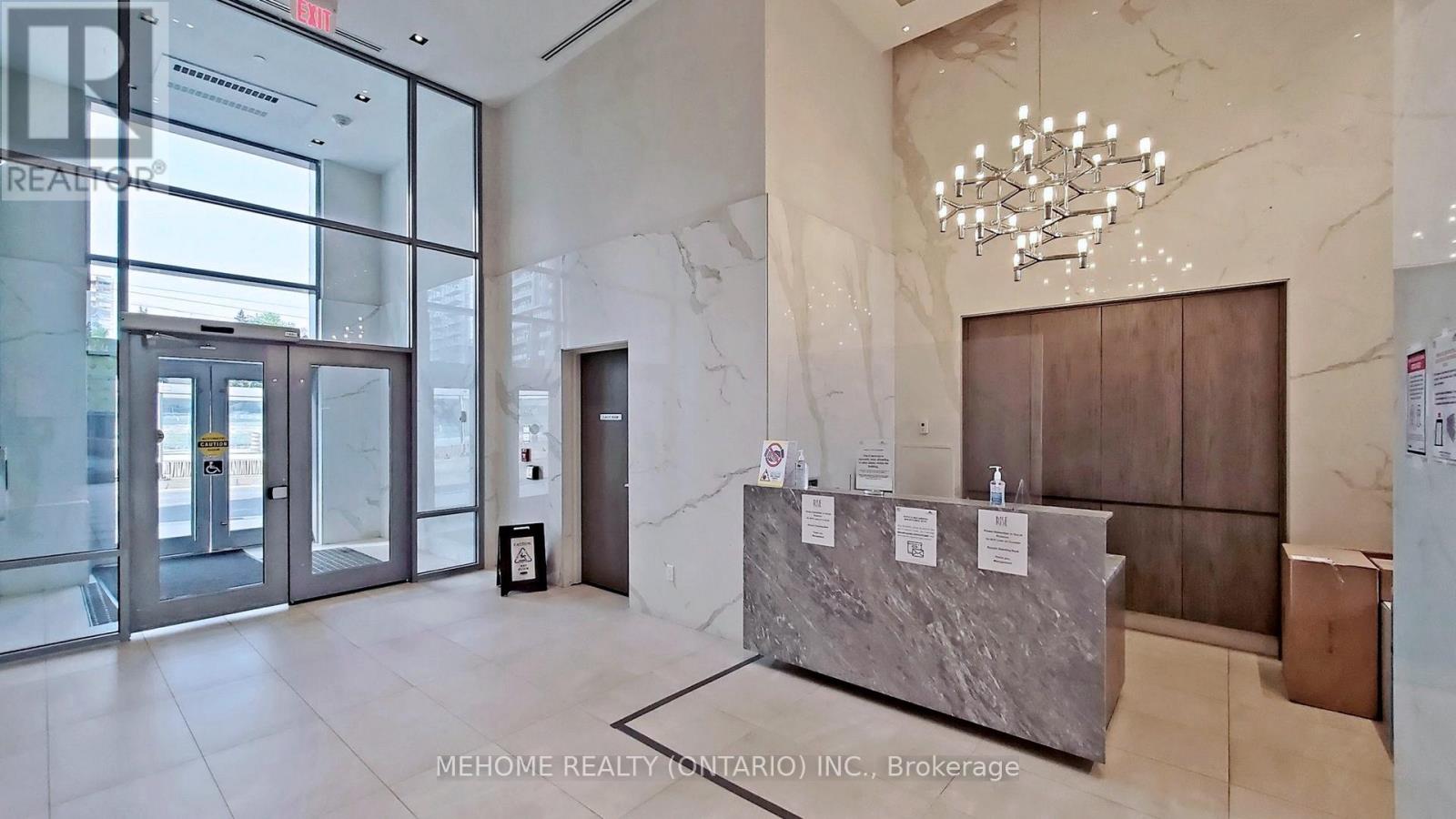 204 - 501 St. Clair Avenue W, Toronto, Ontario  M5P 0A2 - Photo 3 - C12457633