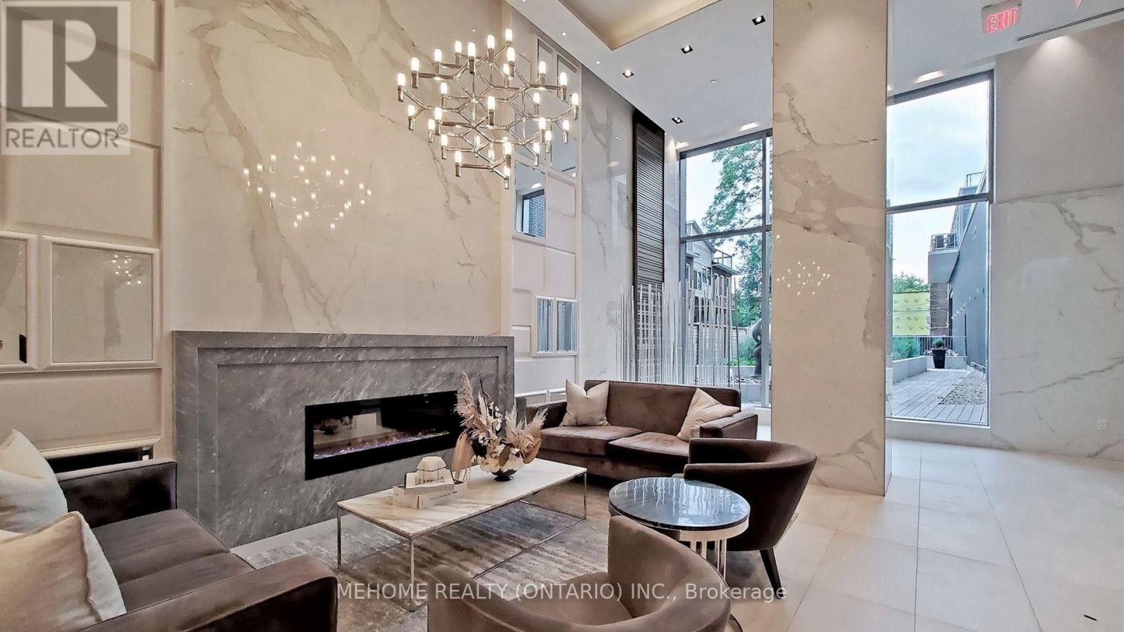 204 - 501 St. Clair Avenue W, Toronto, Ontario  M5P 0A2 - Photo 4 - C12457633