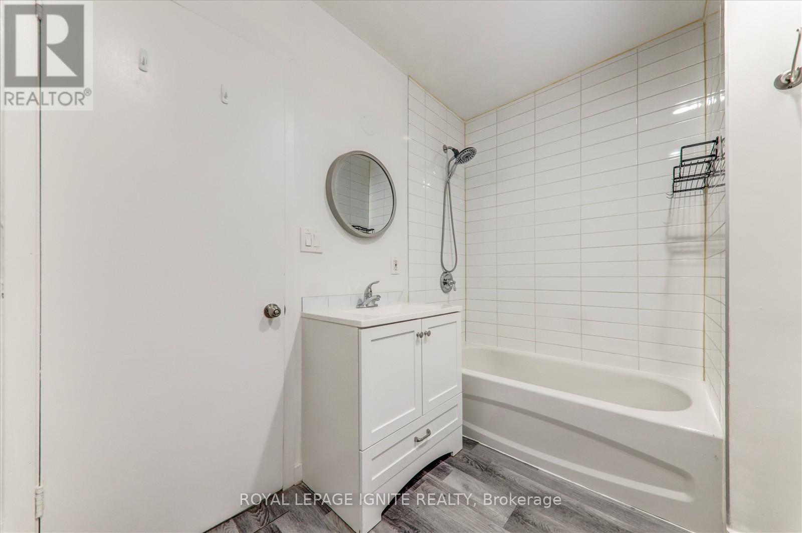 3 Bed Suite - 70 Port Darlington Road, Clarington, Ontario  L1C 6T9 - Photo 18 - E12457624