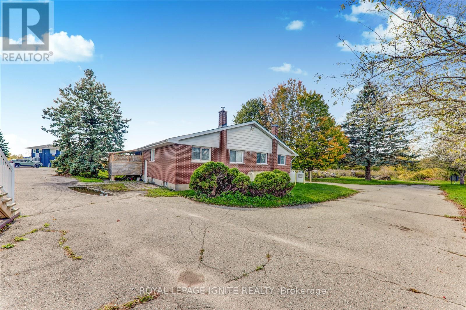 3 Bed Suite - 70 Port Darlington Road, Clarington, Ontario  L1C 6T9 - Photo 4 - E12457624