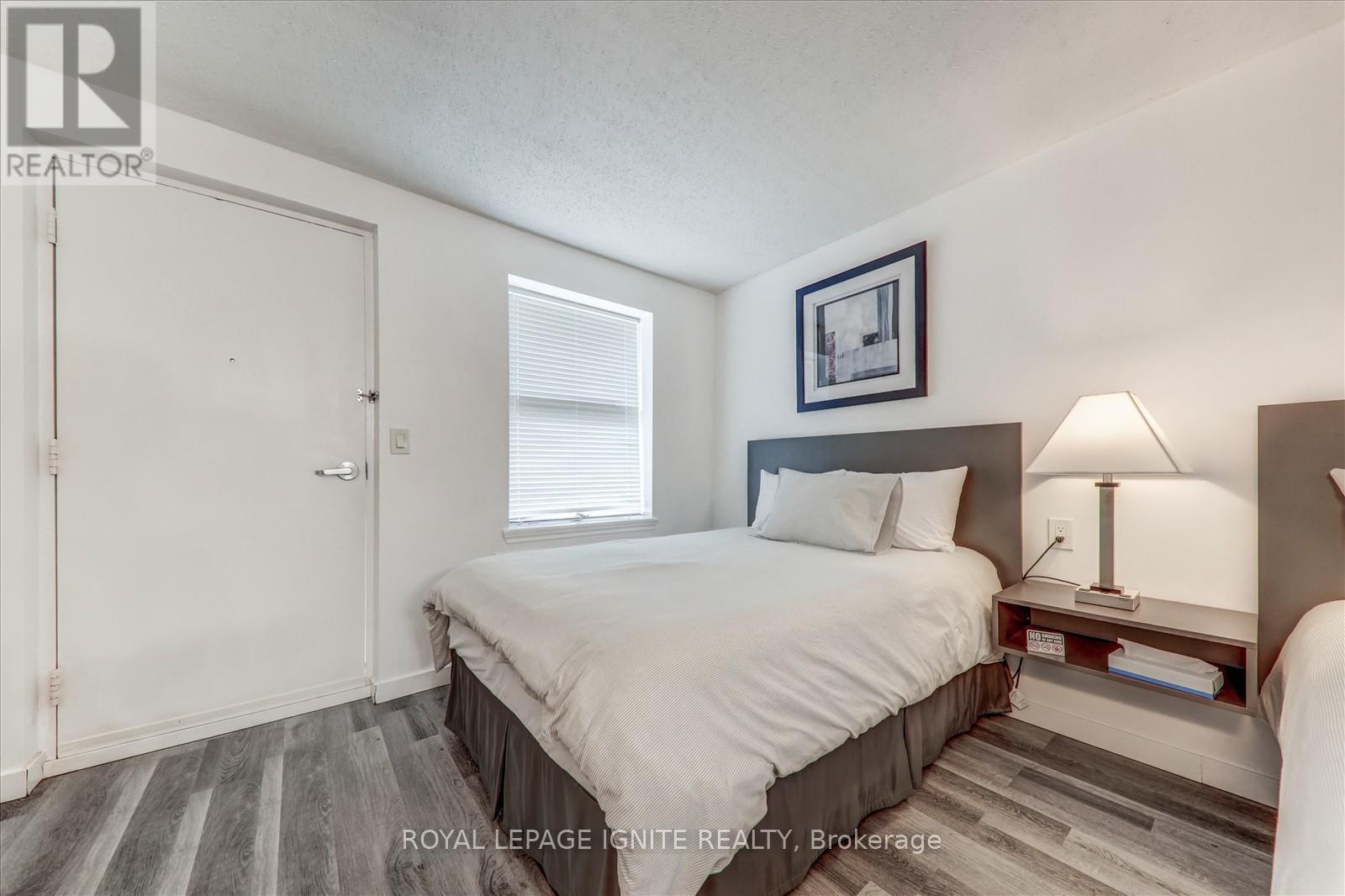 212 - 70 Port Darlington Road, Clarington, Ontario  L1C 6T9 - Photo 11 - E12457635