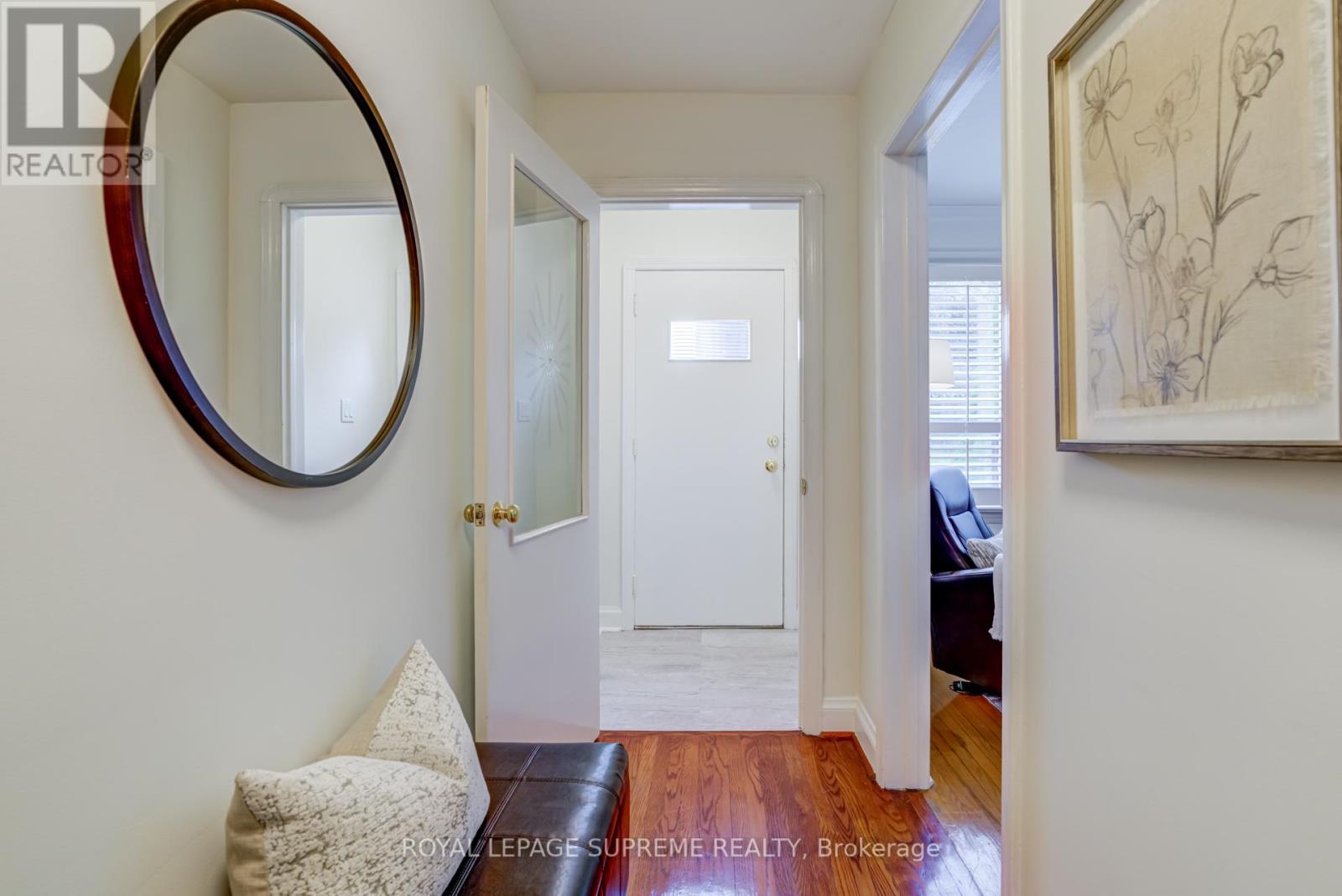 339 Hopewell Avenue, Toronto, Ontario  M6E 2S1 - Photo 3 - W12453831