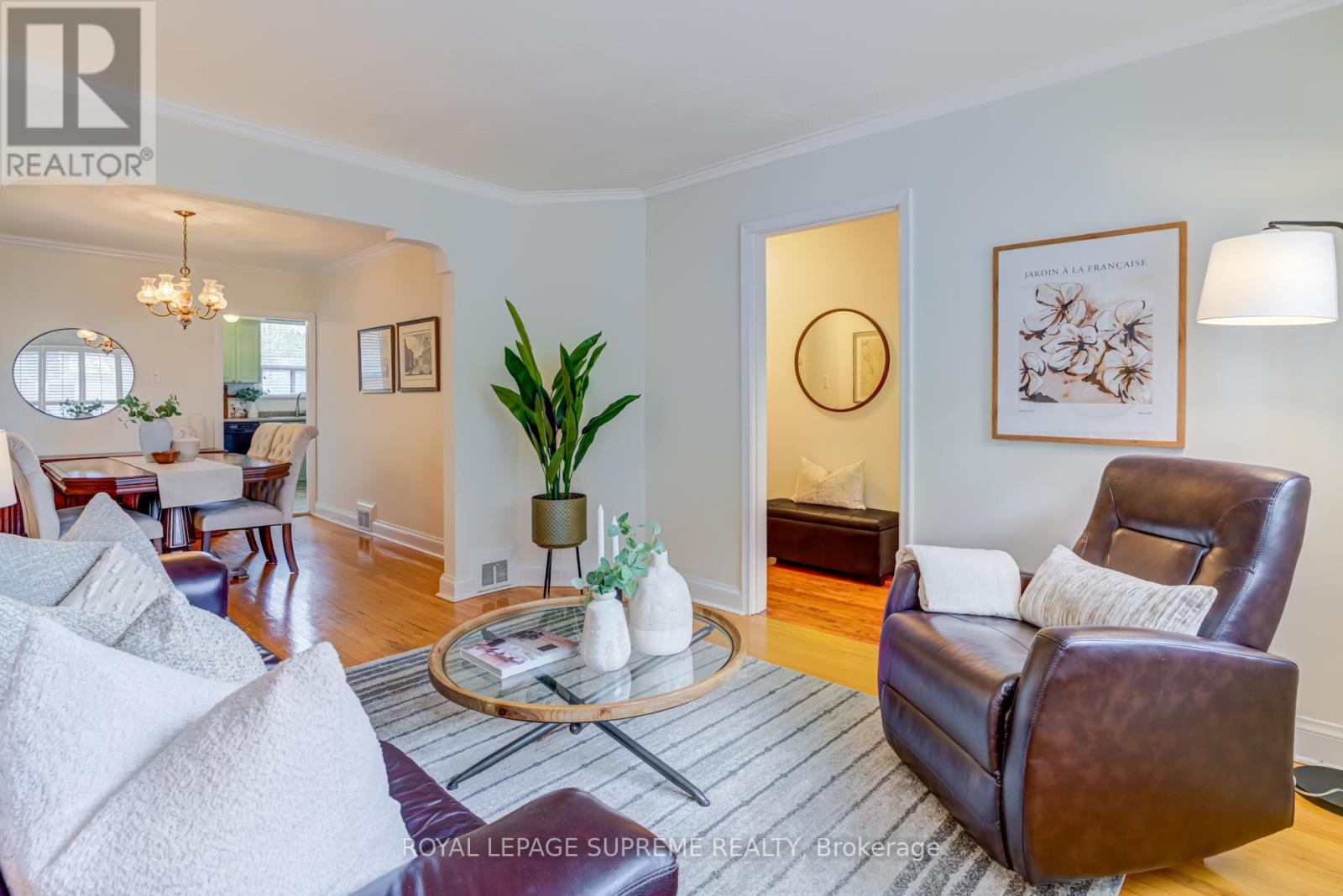 339 Hopewell Avenue, Toronto, Ontario  M6E 2S1 - Photo 7 - W12453831
