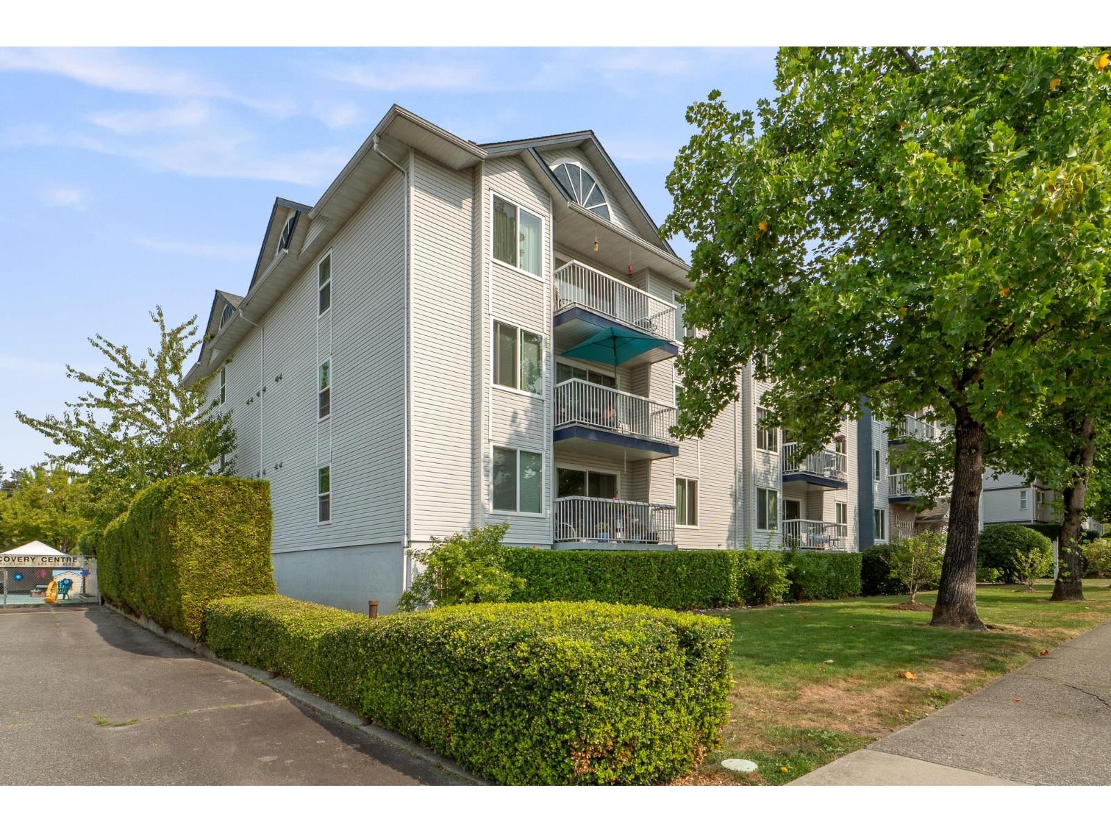 309 17695 58 Avenue, Surrey, British Columbia  V3S 1L5 - Photo 3 - R3044840