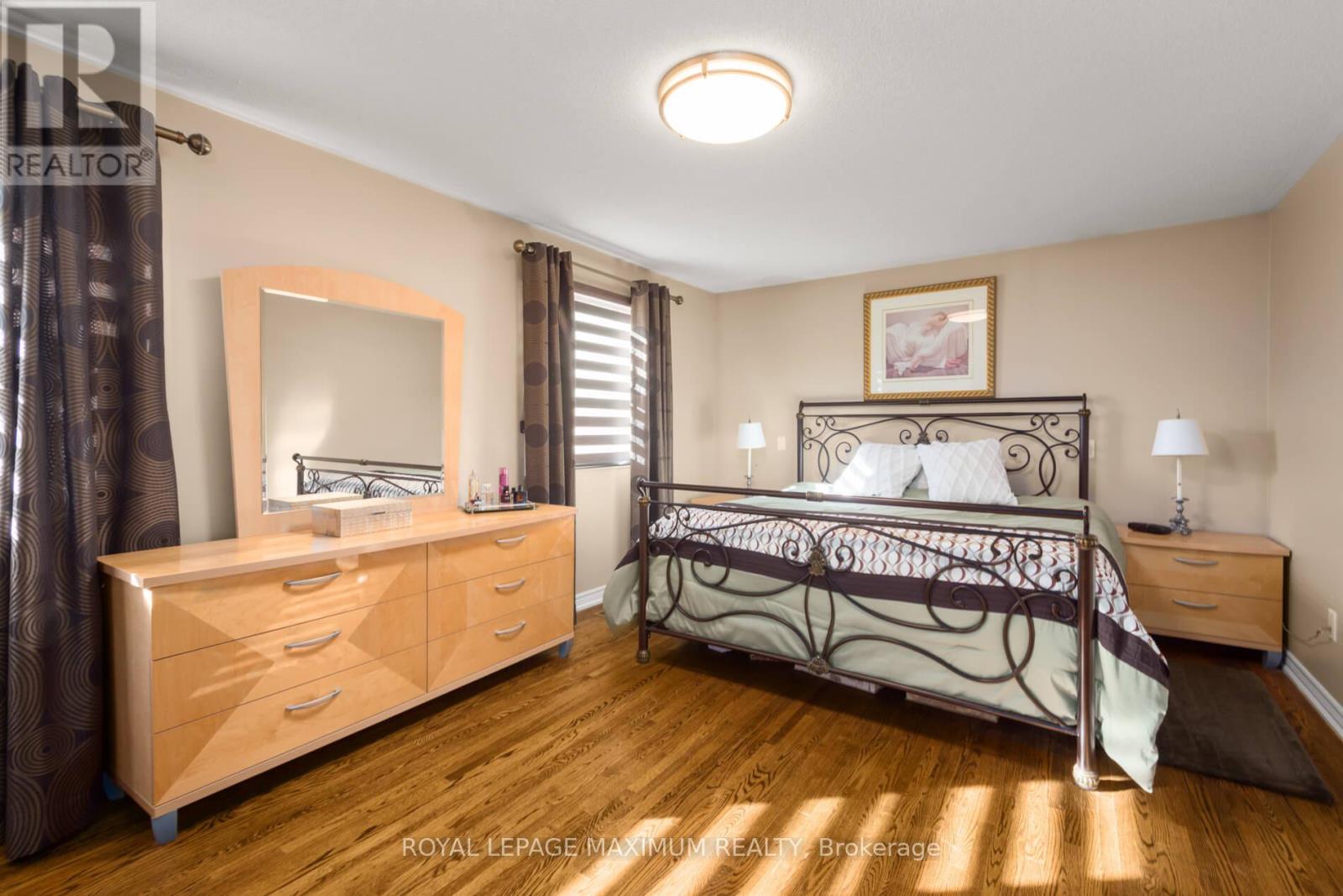 12 Checker Court, Vaughan, Ontario  L4J 5X3 - Photo 20 - N12457630