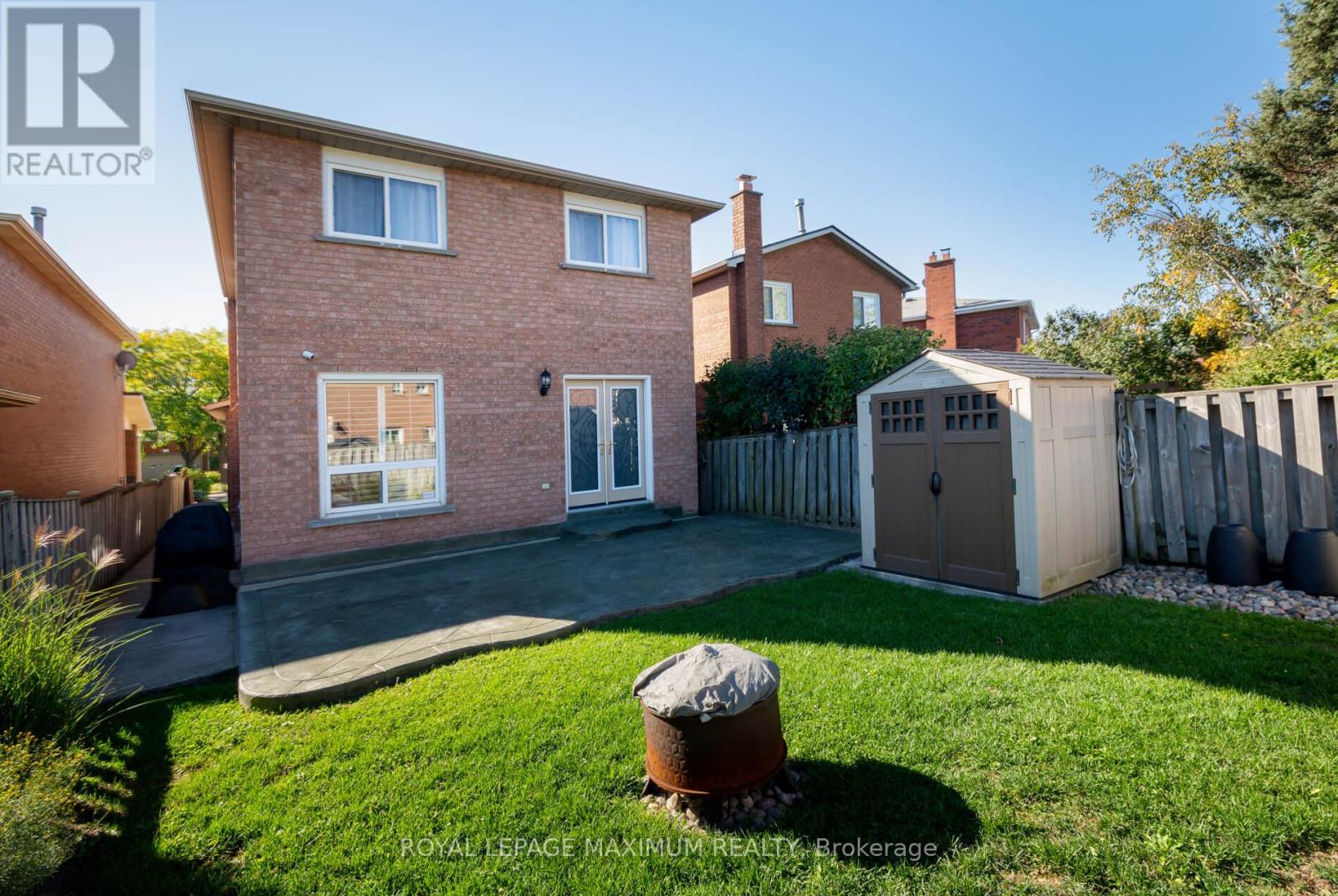 12 Checker Court, Vaughan, Ontario  L4J 5X3 - Photo 35 - N12457630