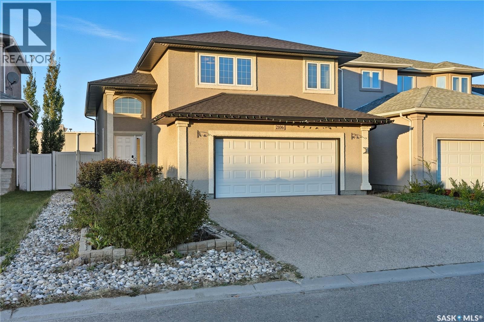 2106 Laurier Crescent E, Regina, Saskatchewan  S4V 0P6 - Photo 1 - SK020658