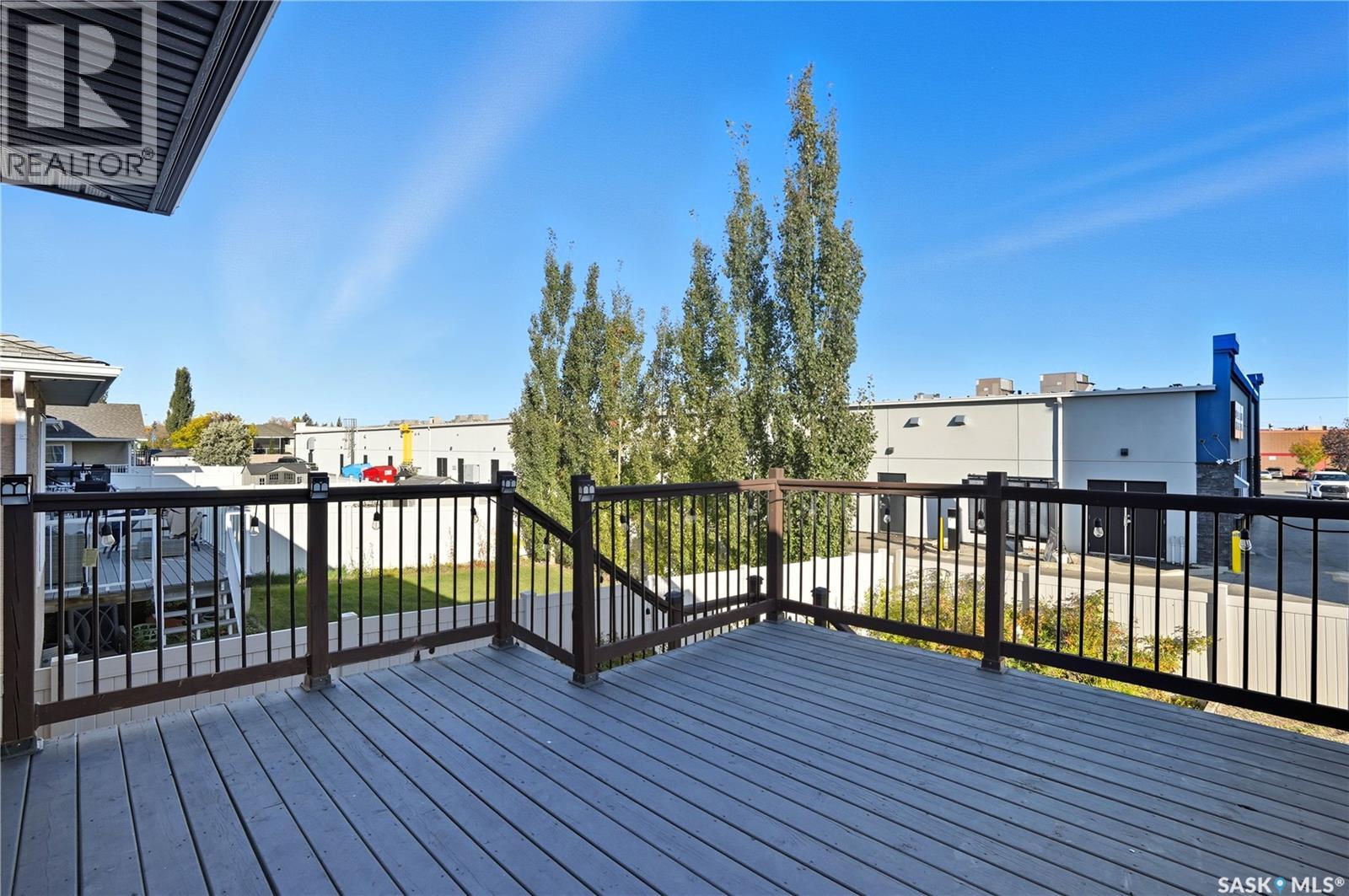 2106 Laurier Crescent E, Regina, Saskatchewan  S4V 0P6 - Photo 39 - SK020658