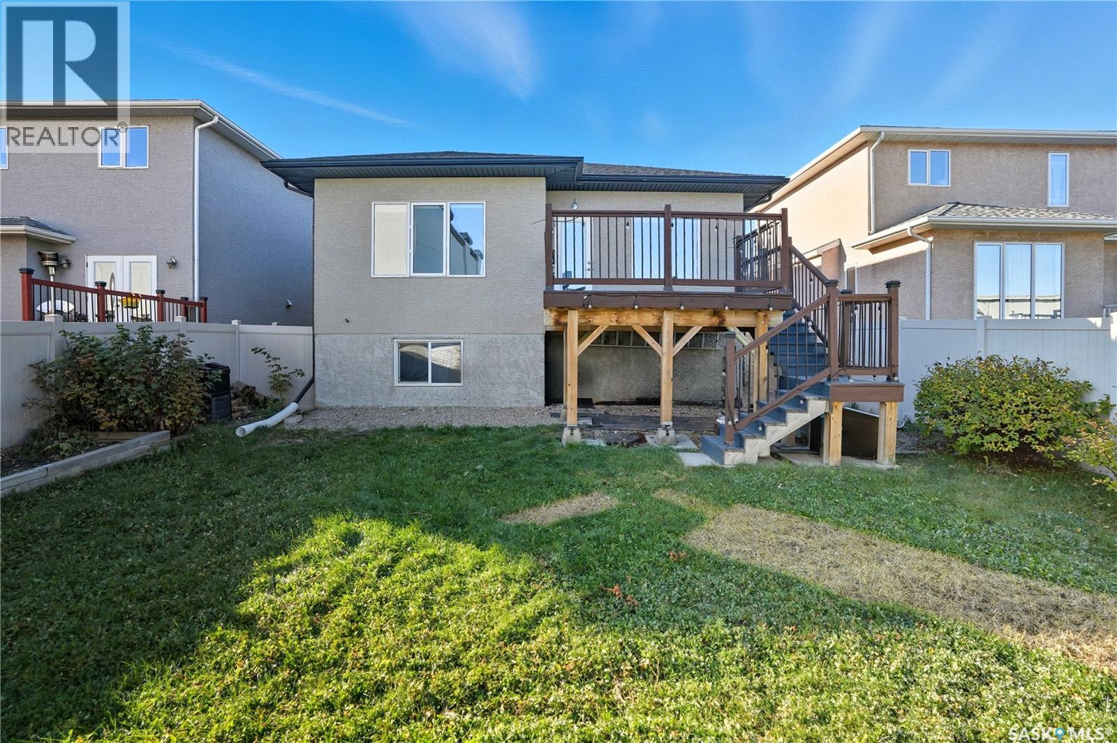 2106 Laurier Crescent E, Regina, Saskatchewan  S4V 0P6 - Photo 42 - SK020658