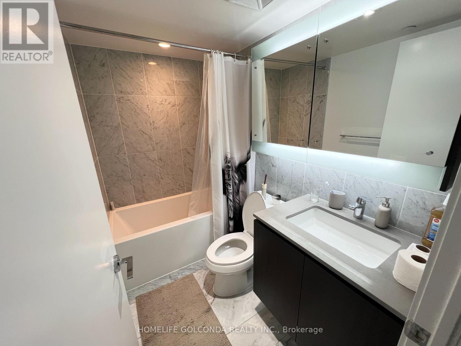 2312 - 70 Queens Wharf Road, Toronto, Ontario  M5V 0J2 - Photo 10 - C12453282