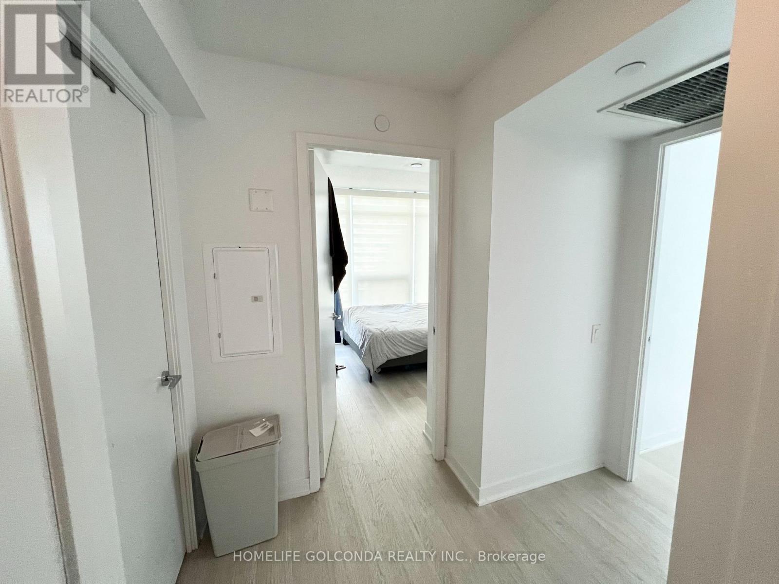 2312 - 70 Queens Wharf Road, Toronto, Ontario  M5V 0J2 - Photo 12 - C12453282