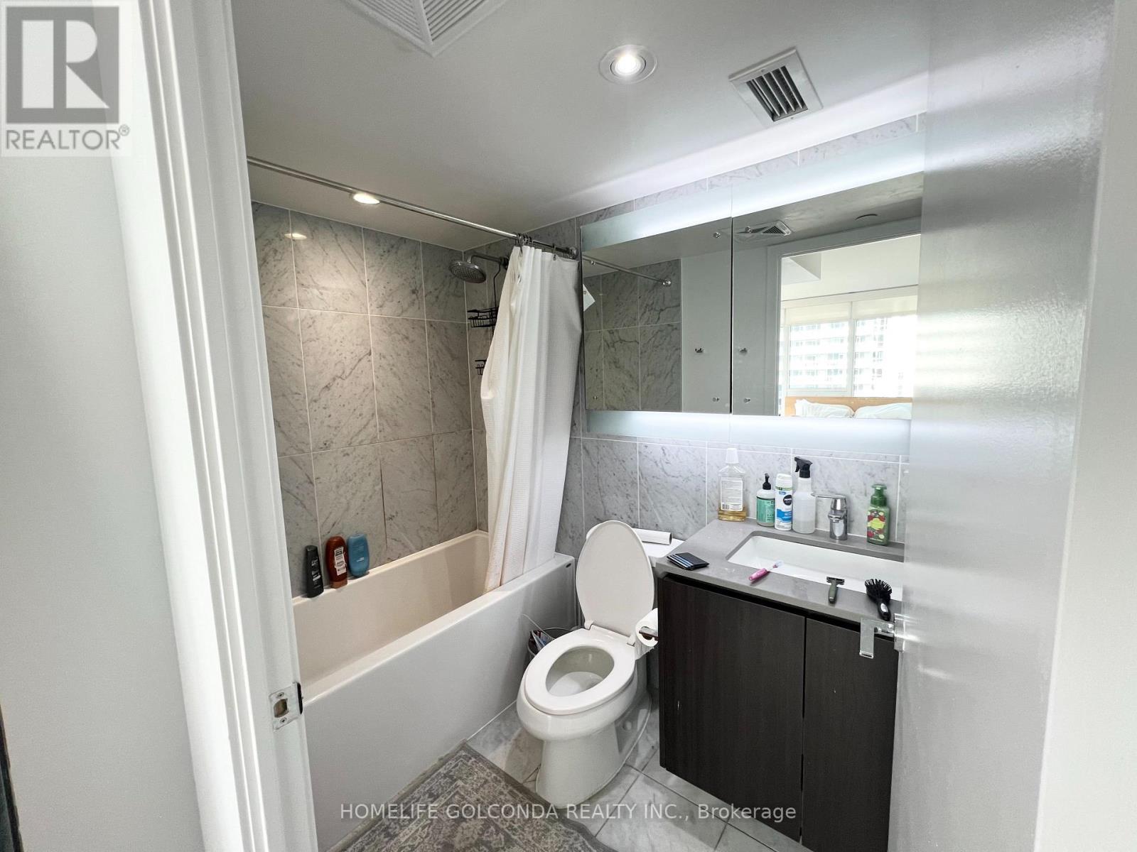 2312 - 70 Queens Wharf Road, Toronto, Ontario  M5V 0J2 - Photo 7 - C12453282