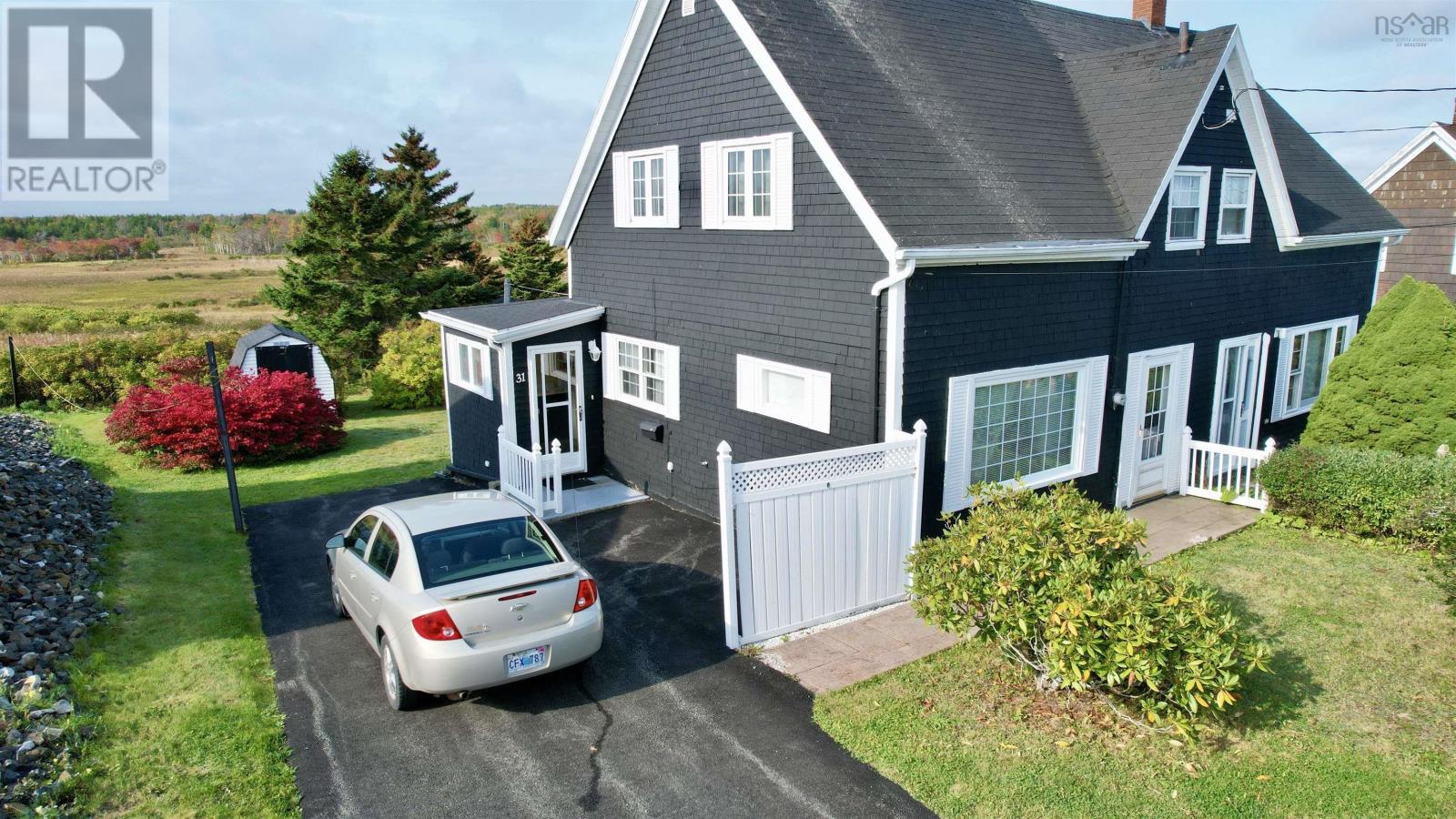 31 Fraser Street, Glace Bay, Nova Scotia