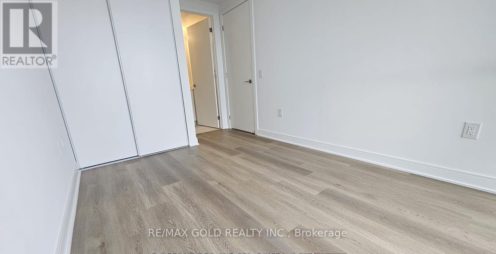 1319 - 86 Dundas Street E, Mississauga, Ontario  L5A 0B1 - Photo 7 - W12457611