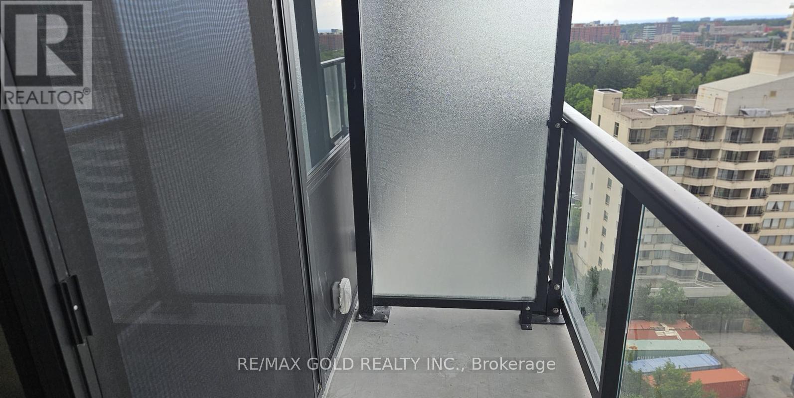 1319 - 86 Dundas Street E, Mississauga, Ontario  L5A 0B1 - Photo 9 - W12457611