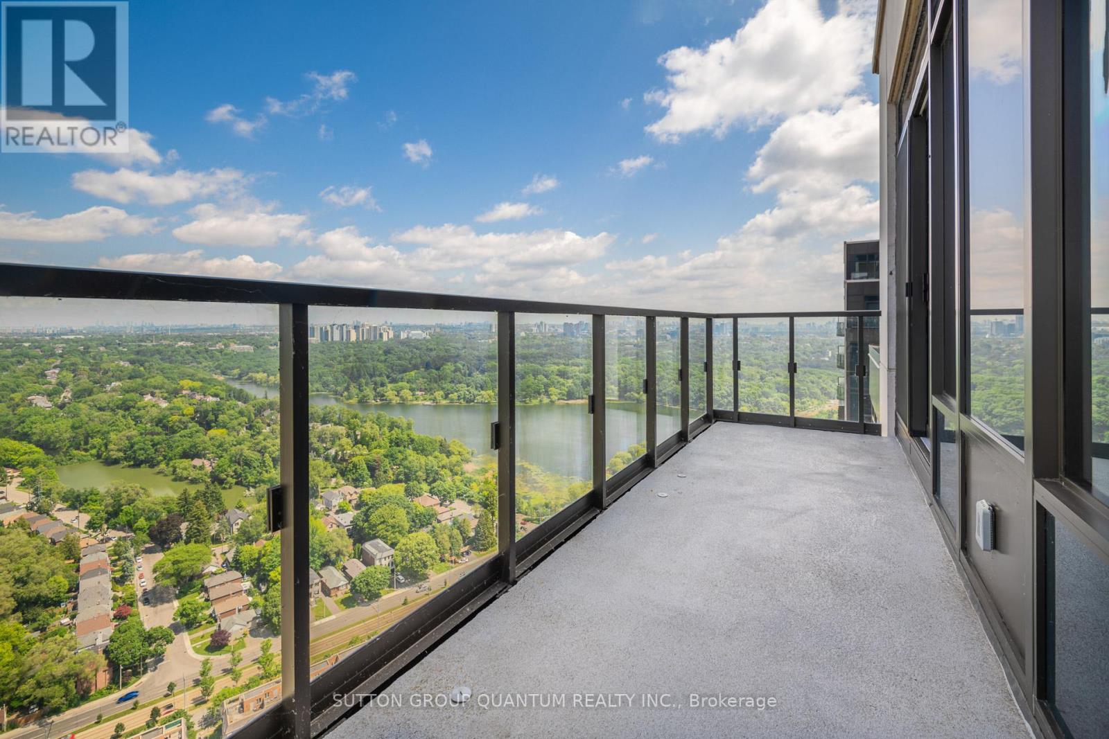 4202 - 1928 Lake Shore Boulevard W, Toronto, Ontario  M6S 0B1 - Photo 11 - W12457627