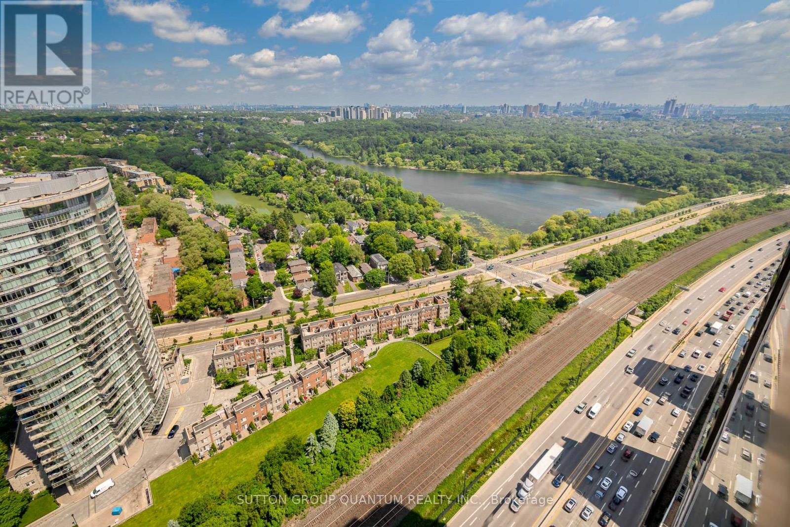 4202 - 1928 Lake Shore Boulevard W, Toronto, Ontario  M6S 0B1 - Photo 15 - W12457627