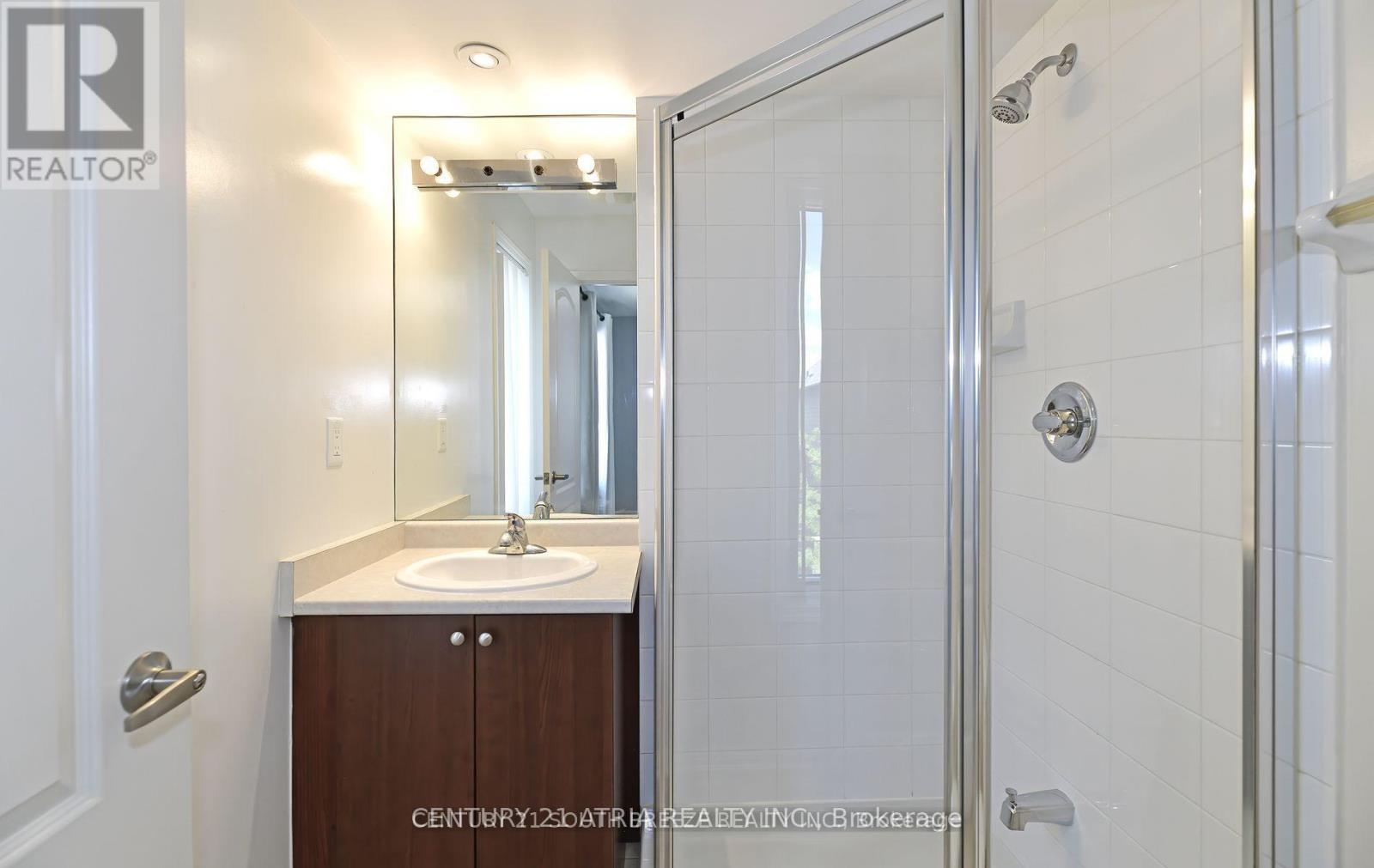 17 - 3135 Boxford Crescent, Mississauga, Ontario  L5M 0X1 - Photo 10 - W12457634