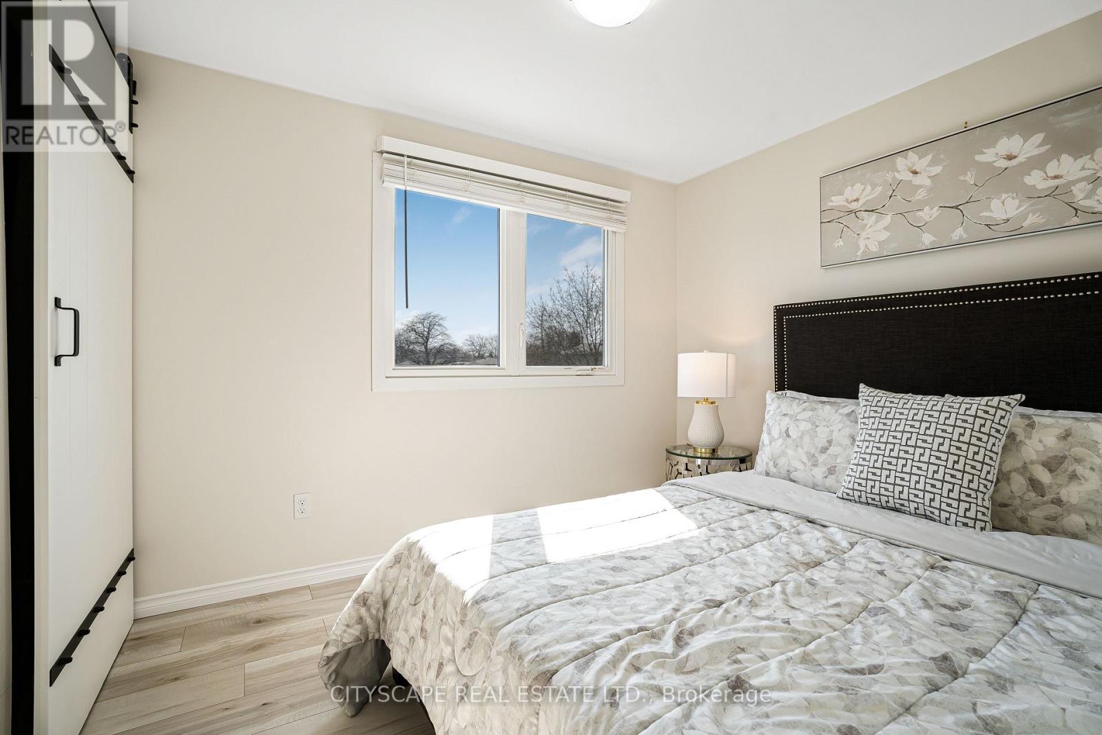 864 Cabot Trail, Milton, Ontario  L9T 3S8 - Photo 23 - W12456119