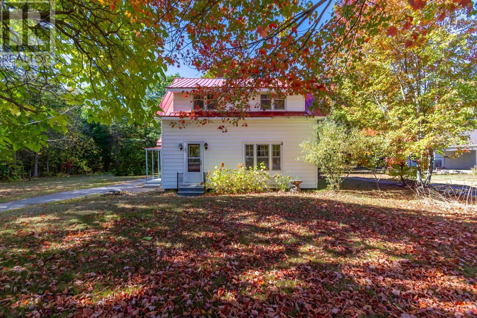 9098 Highway 10, Nictaux, Nova Scotia  B0S 1P0 - Photo 2 - 202525653