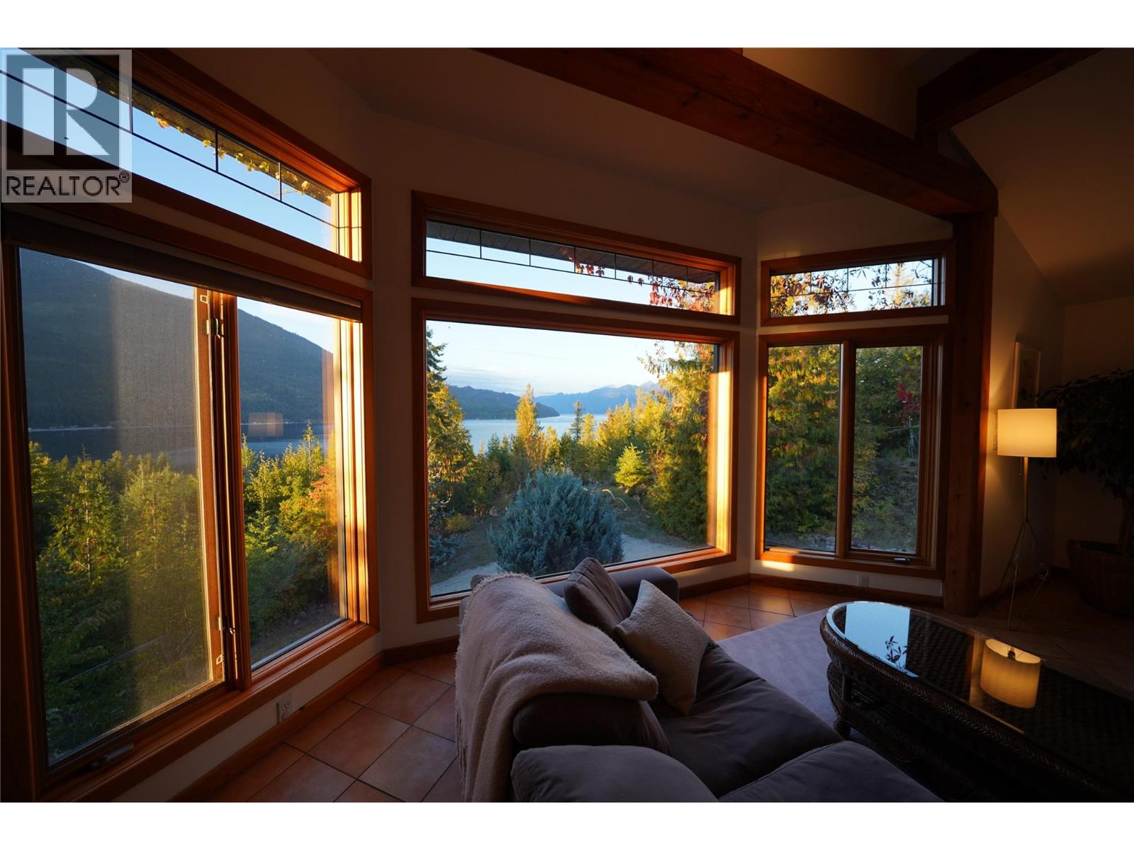230 Rainbow Ridge Road, procter, British Columbia