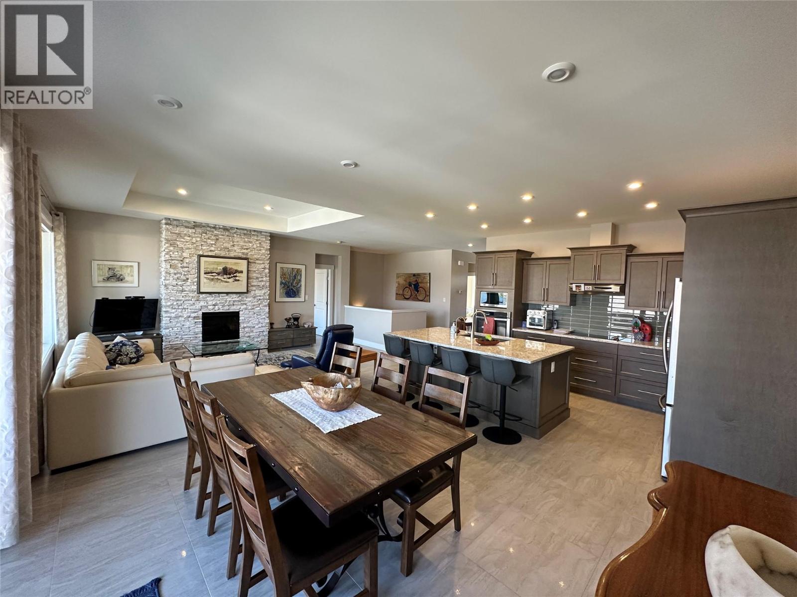 440 MERLOT Avenue, oliver, British Columbia