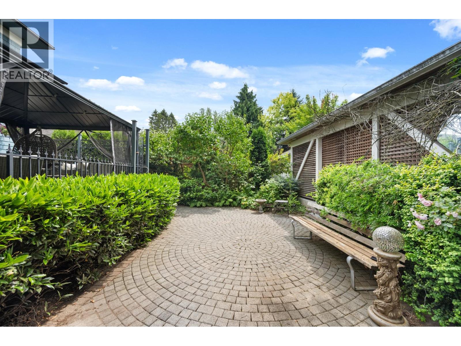 922 Fifth Street, New Westminster, British Columbia  V3L 2Y4 - Photo 37 - R3056523