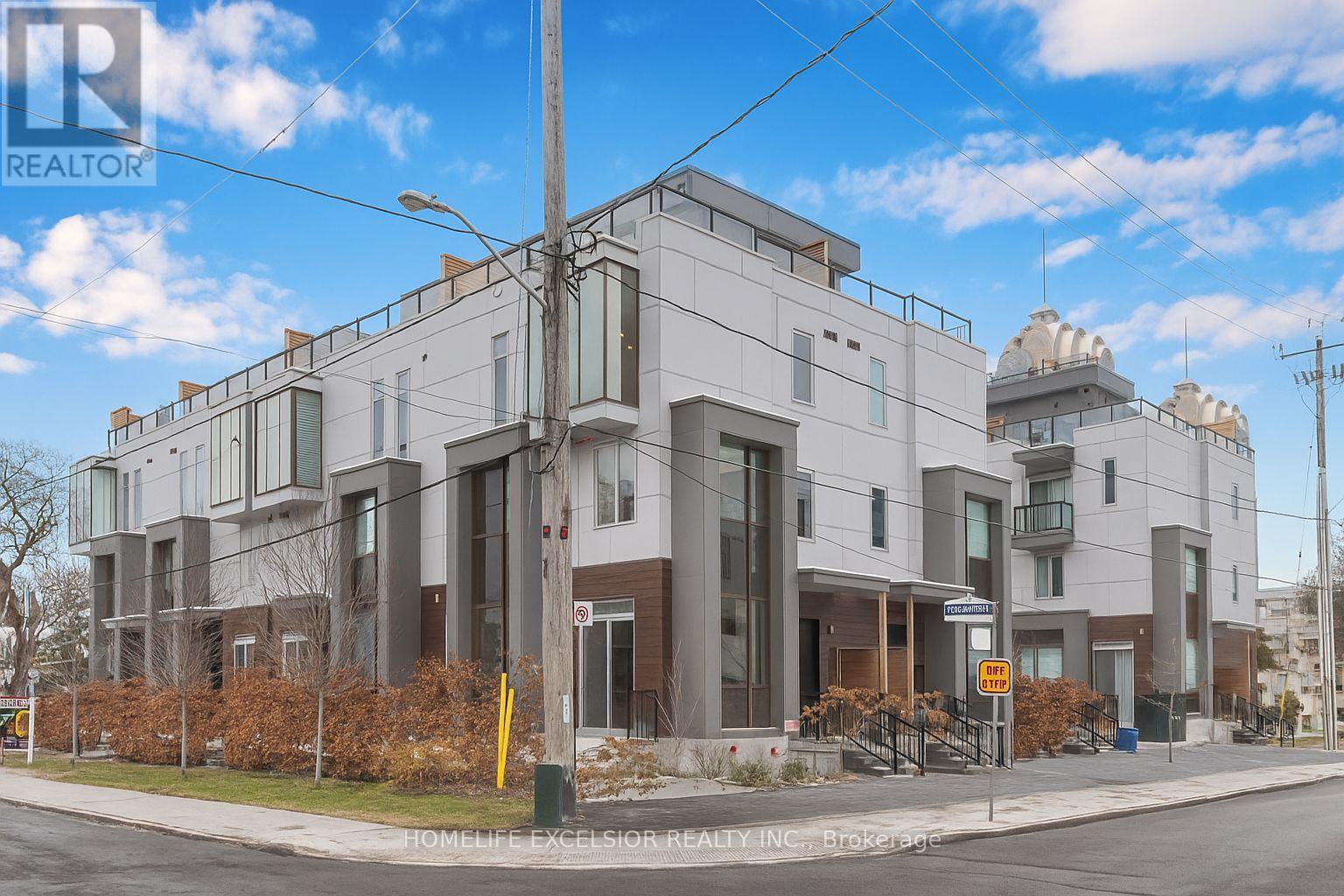 UNIT 1 - 18 GREENBRIAR ROAD, Toronto, Ontario