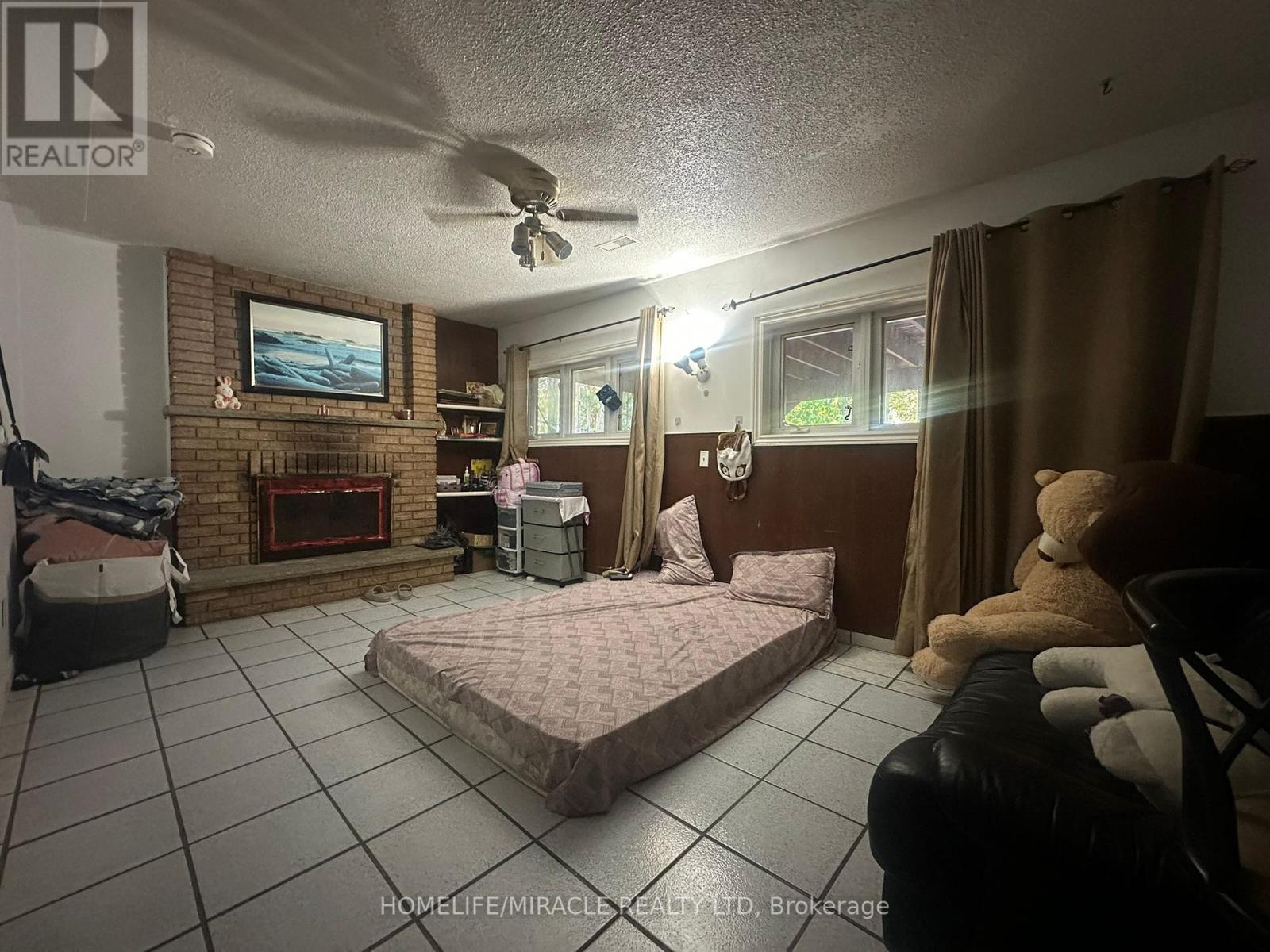 46 Hinchley Wood Grove, Brampton, Ontario  L6V 3M3 - Photo 24 - W12450318