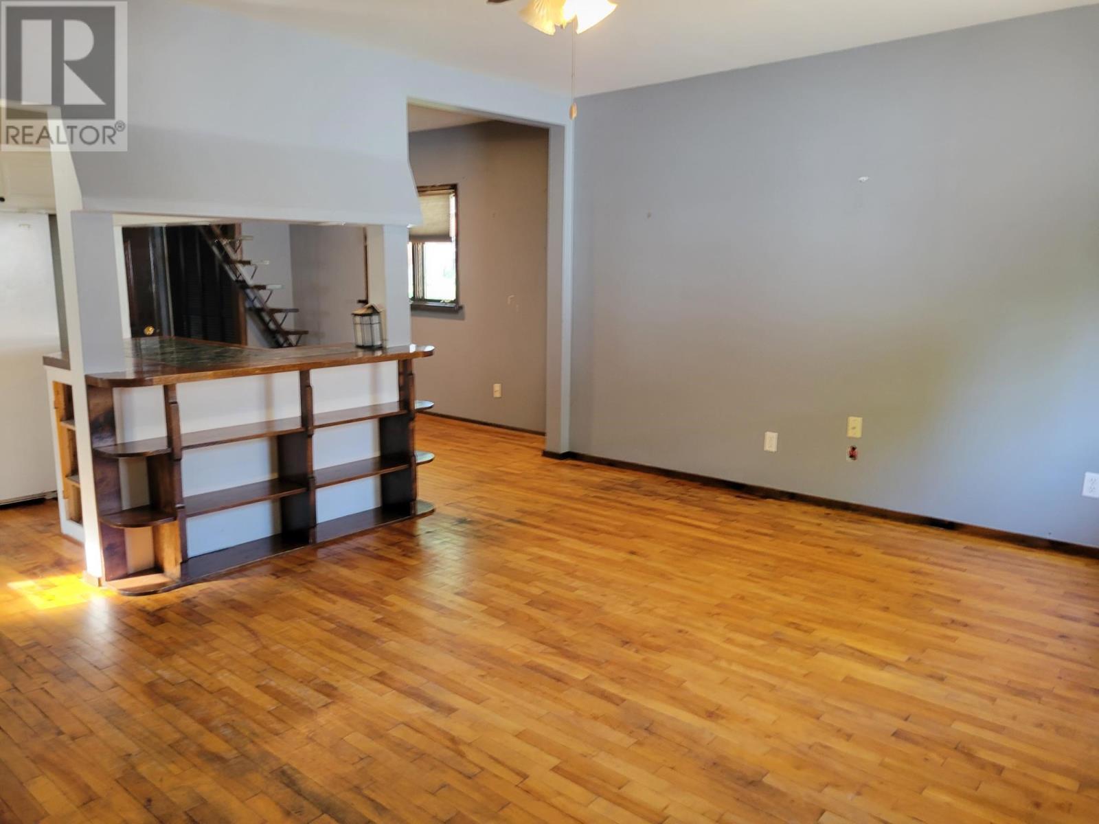 374 Bush St, Sault Ste. Marie, Ontario  P6C 3G9 - Photo 13 - SM252831