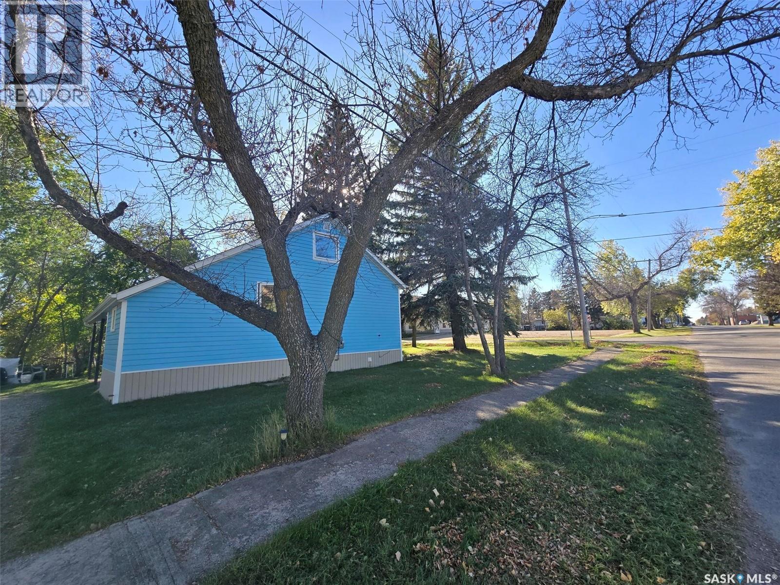 801 Qu'appelle Street, Grenfell, Saskatchewan  S0G 2B0 - Photo 4 - SK020598