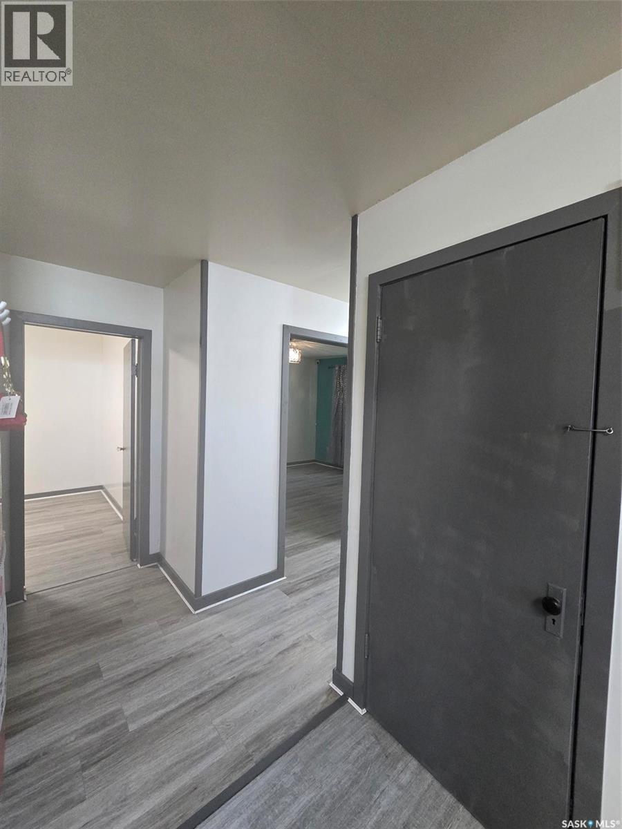 801 Qu'appelle Street, Grenfell, Saskatchewan  S0G 2B0 - Photo 16 - SK020598